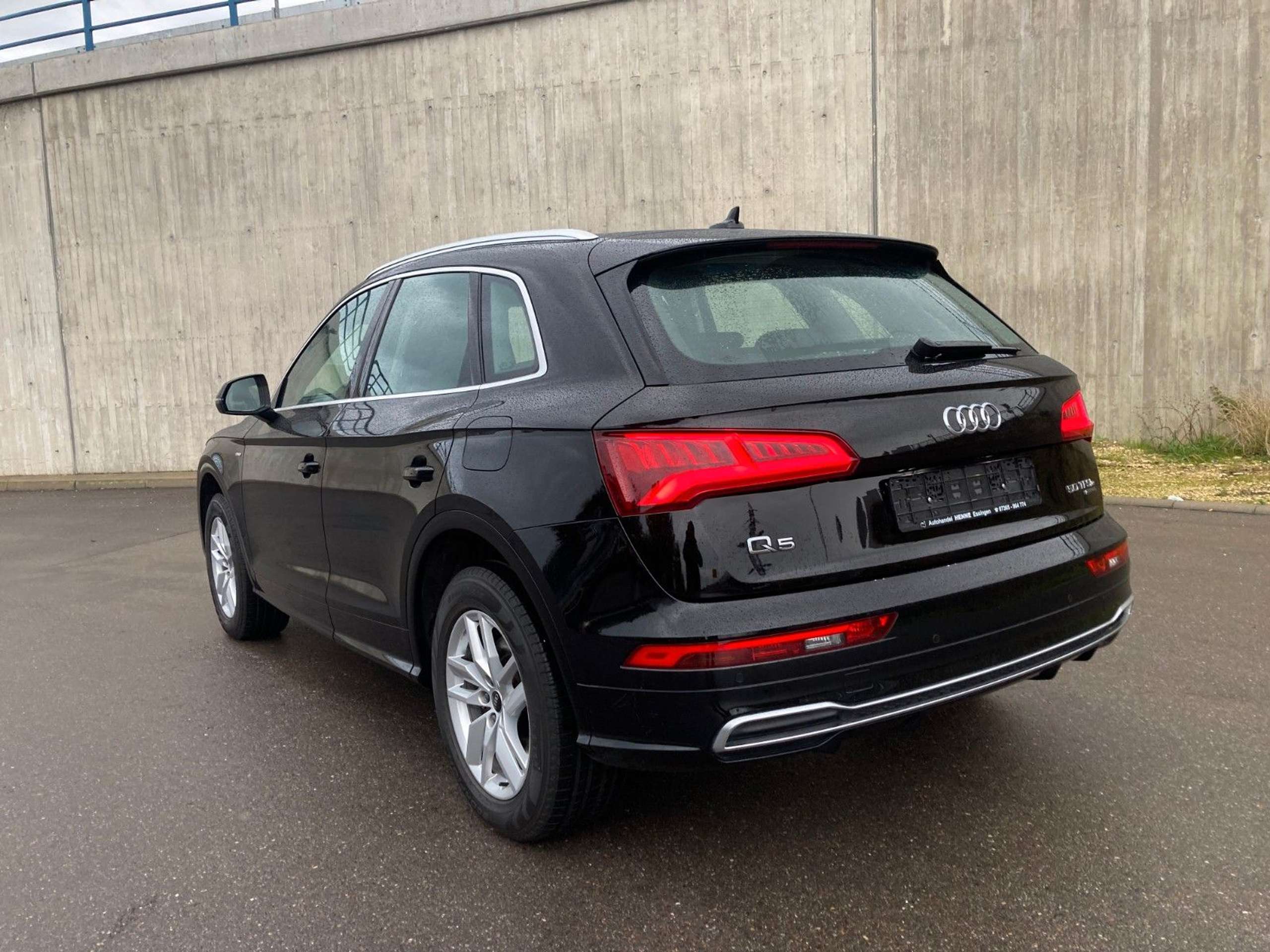 Audi - Q5