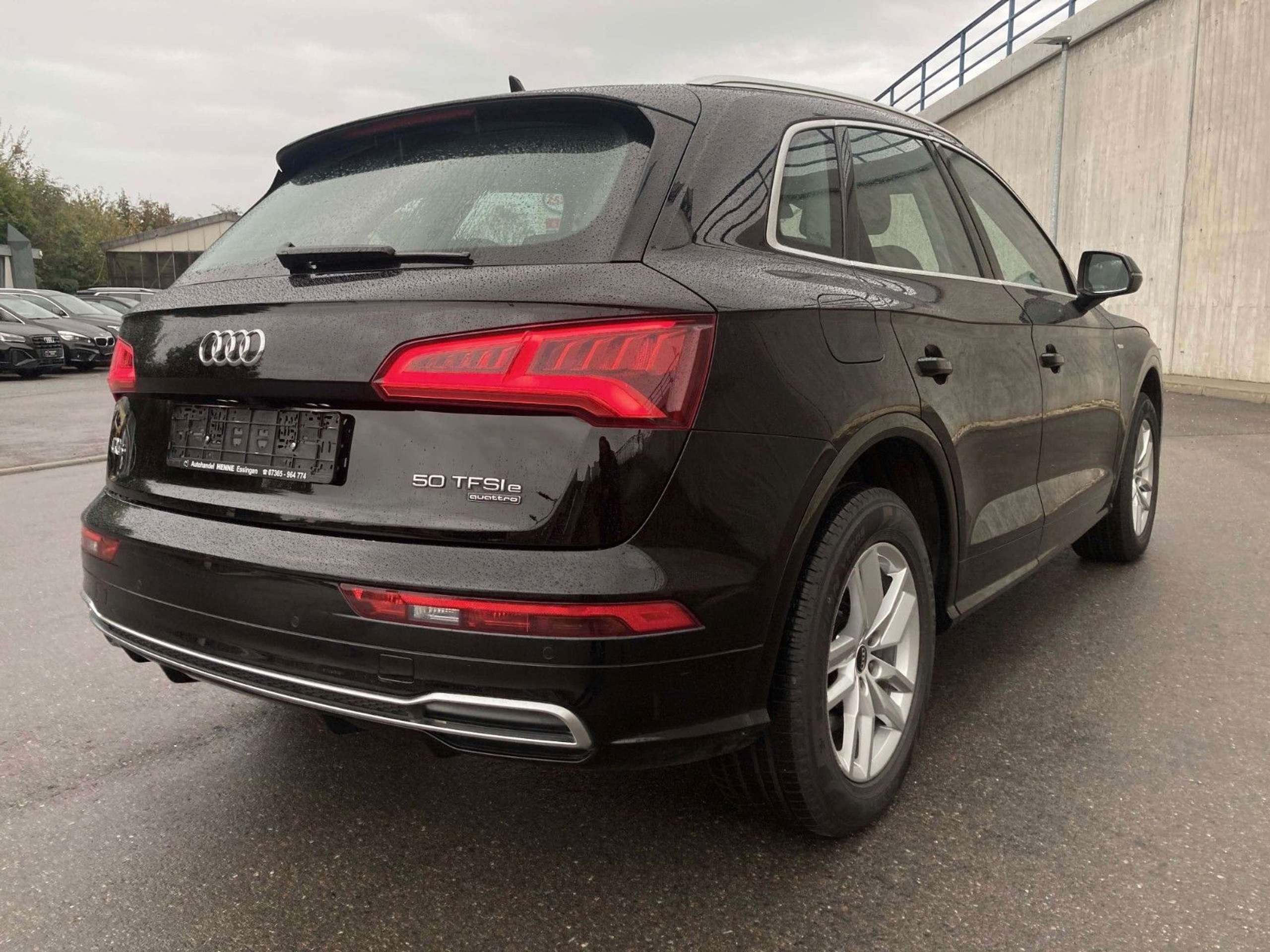 Audi - Q5