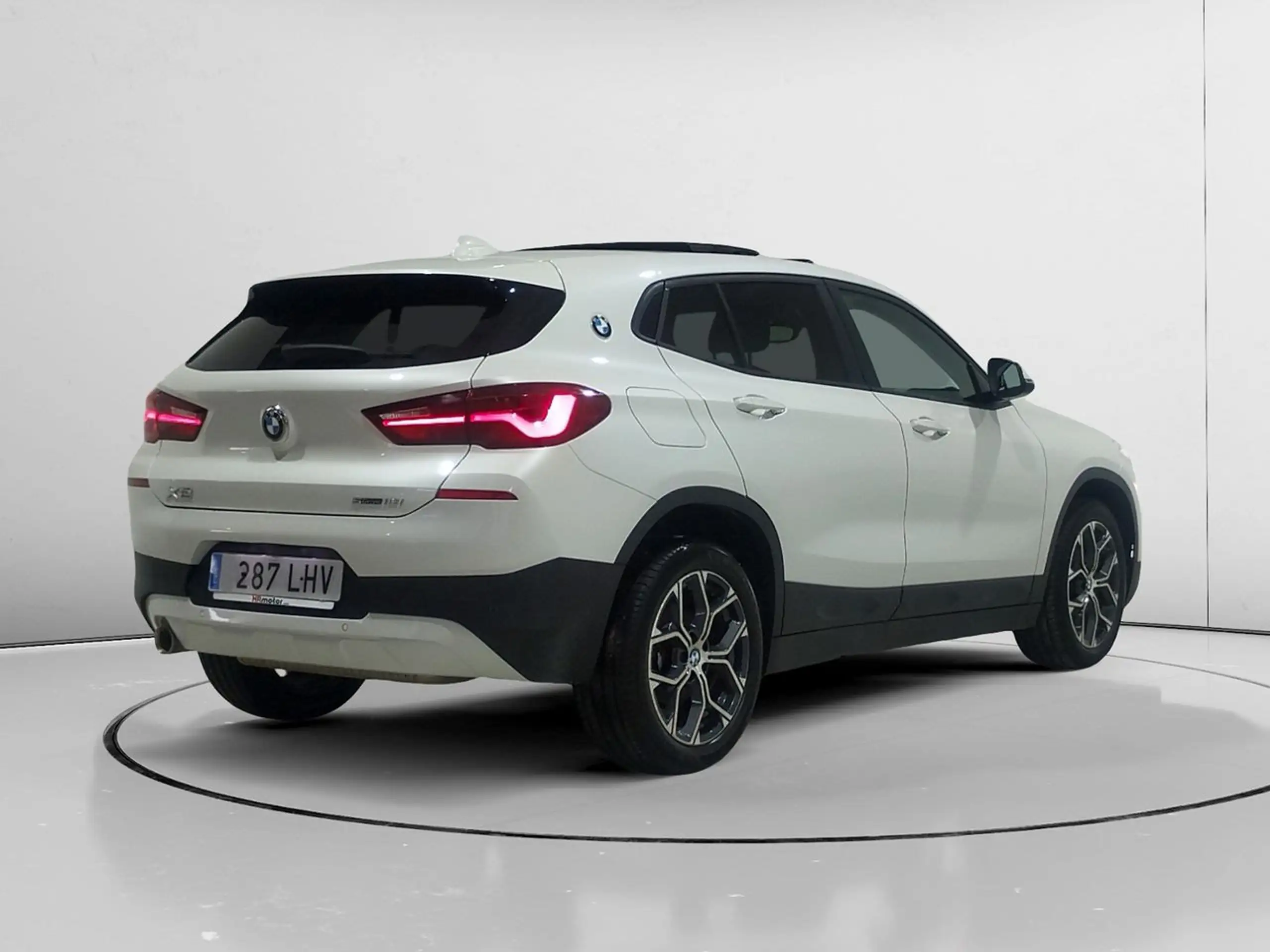 BMW - X2