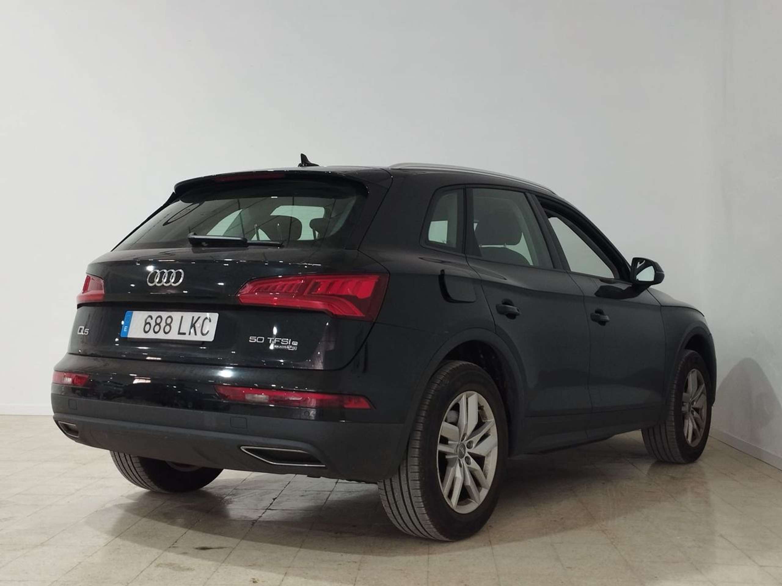 Audi - Q5