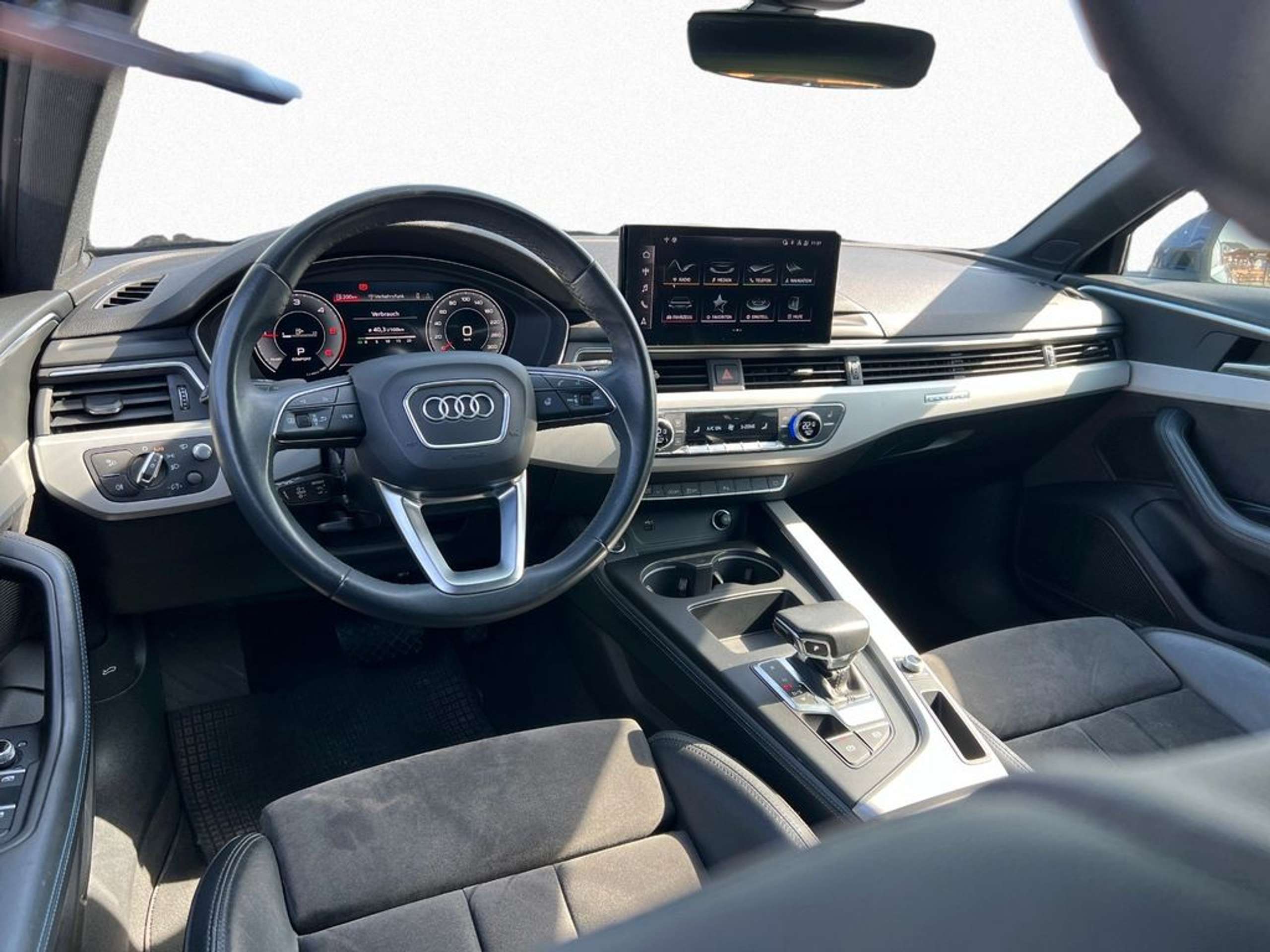 Audi - A4