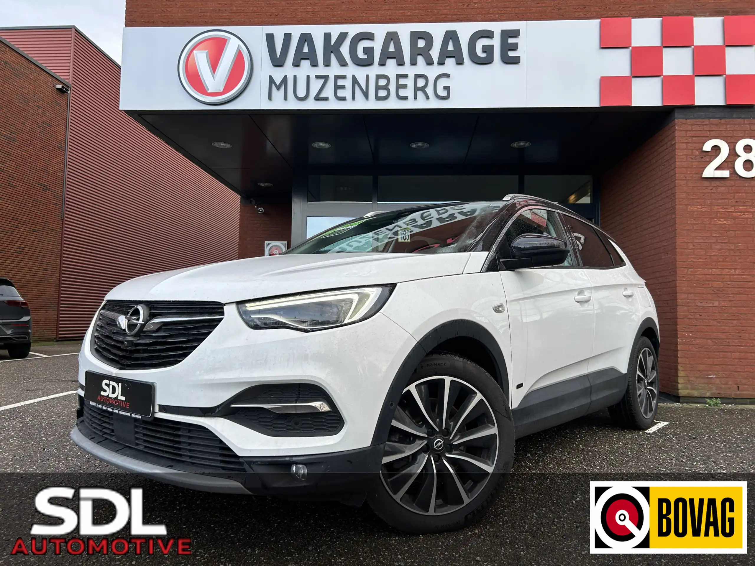 Opel - Grandland X