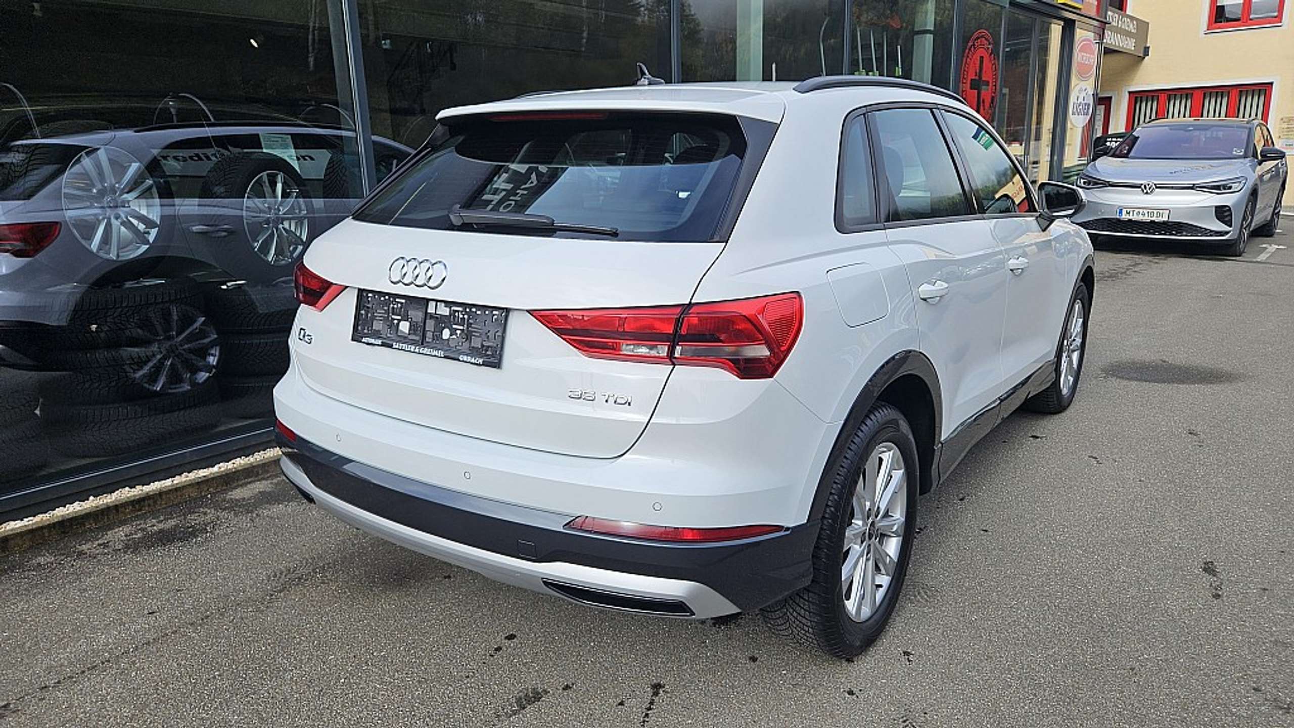 Audi - Q3