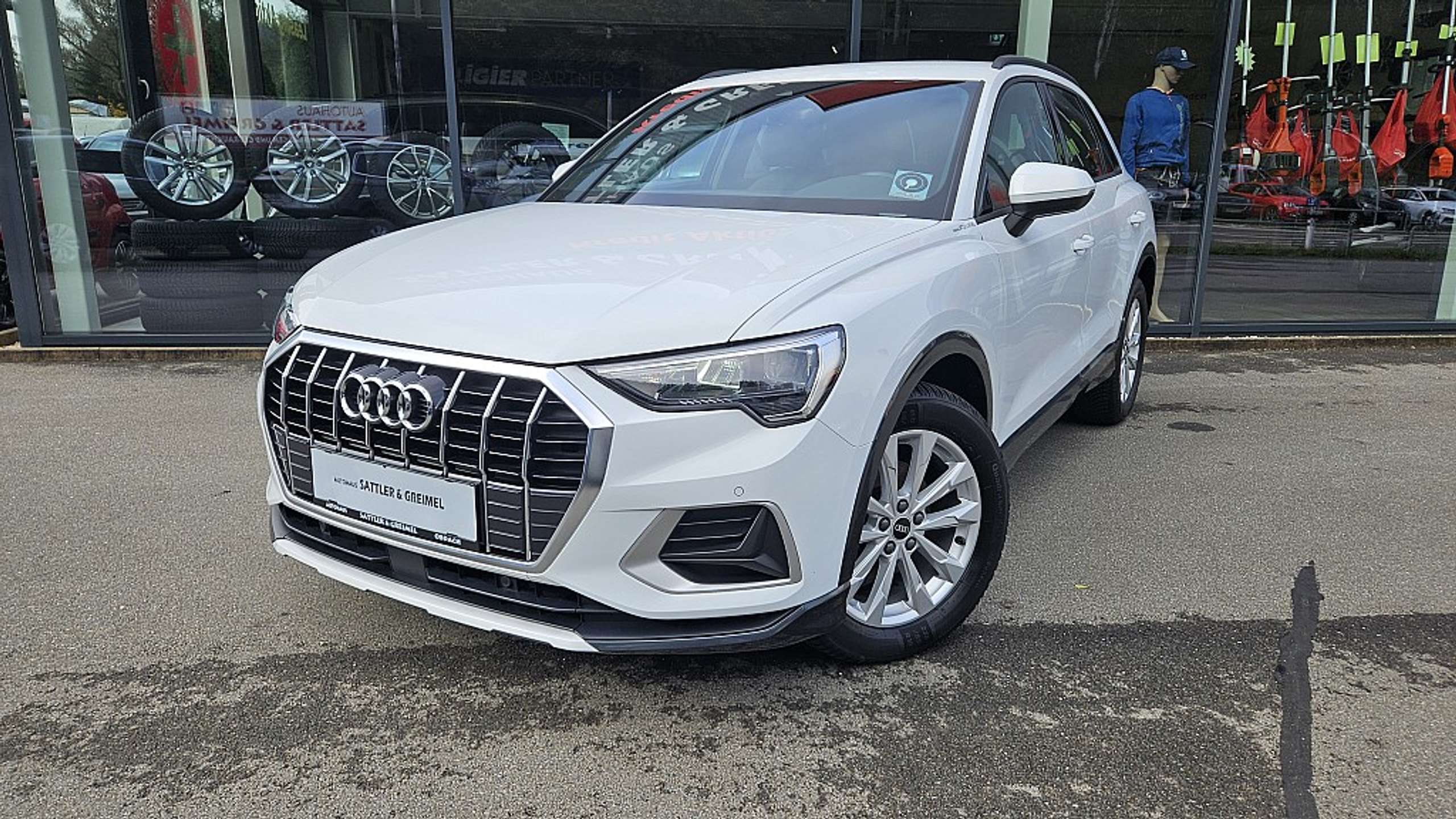 Audi Q3 2021