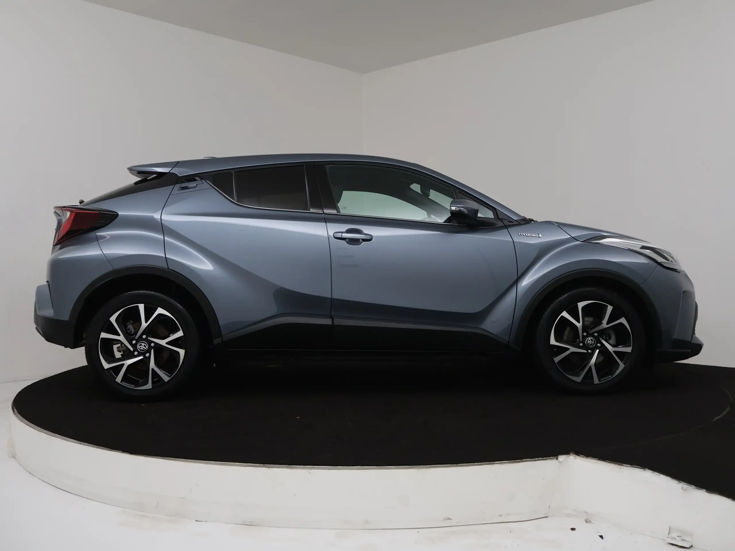 Toyota - C-HR