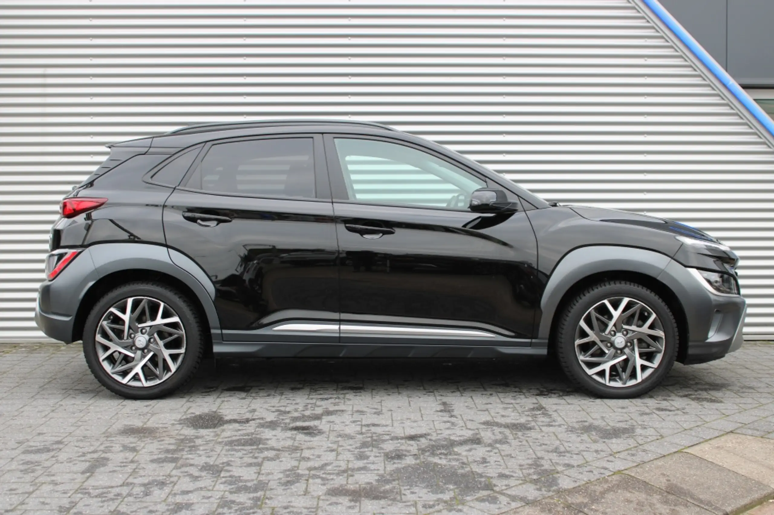 Hyundai - KONA