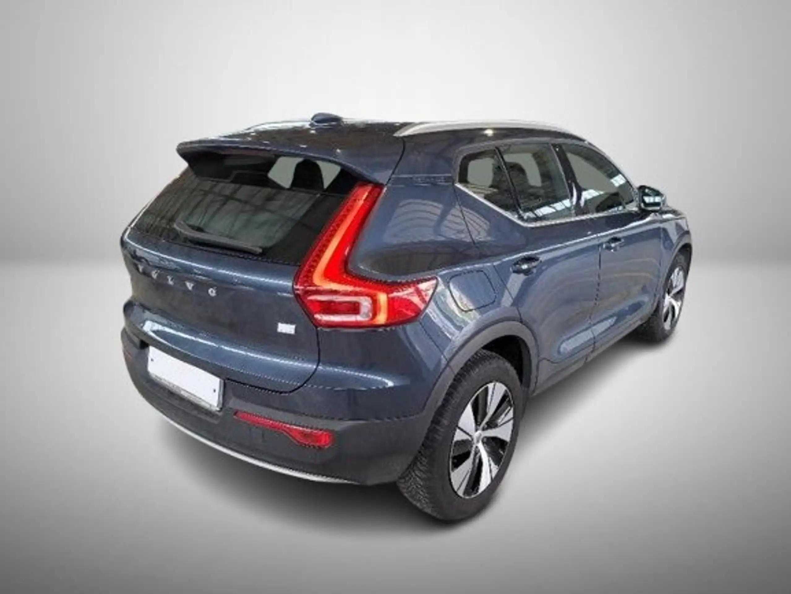 Volvo - XC40