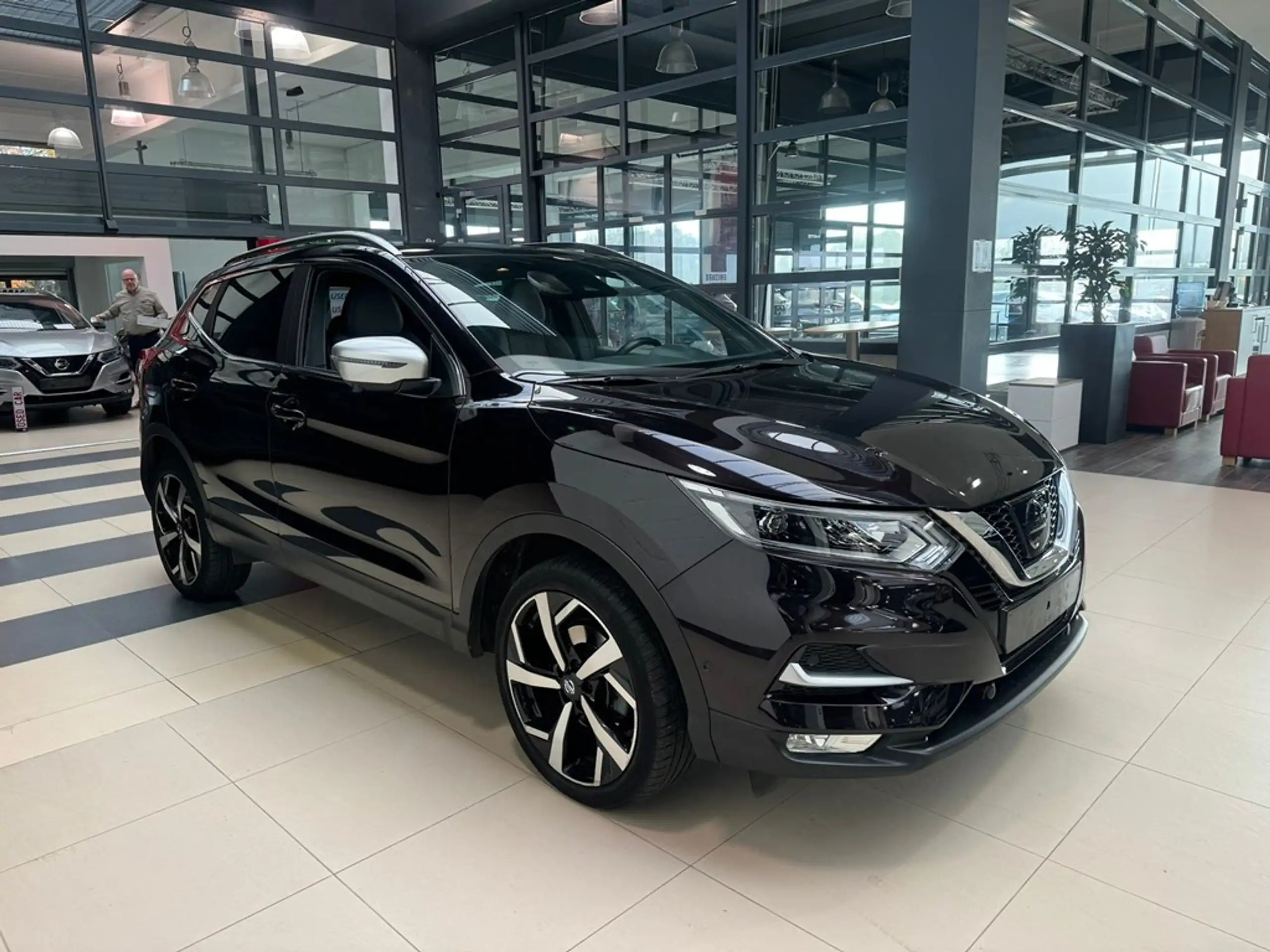 Nissan - Qashqai