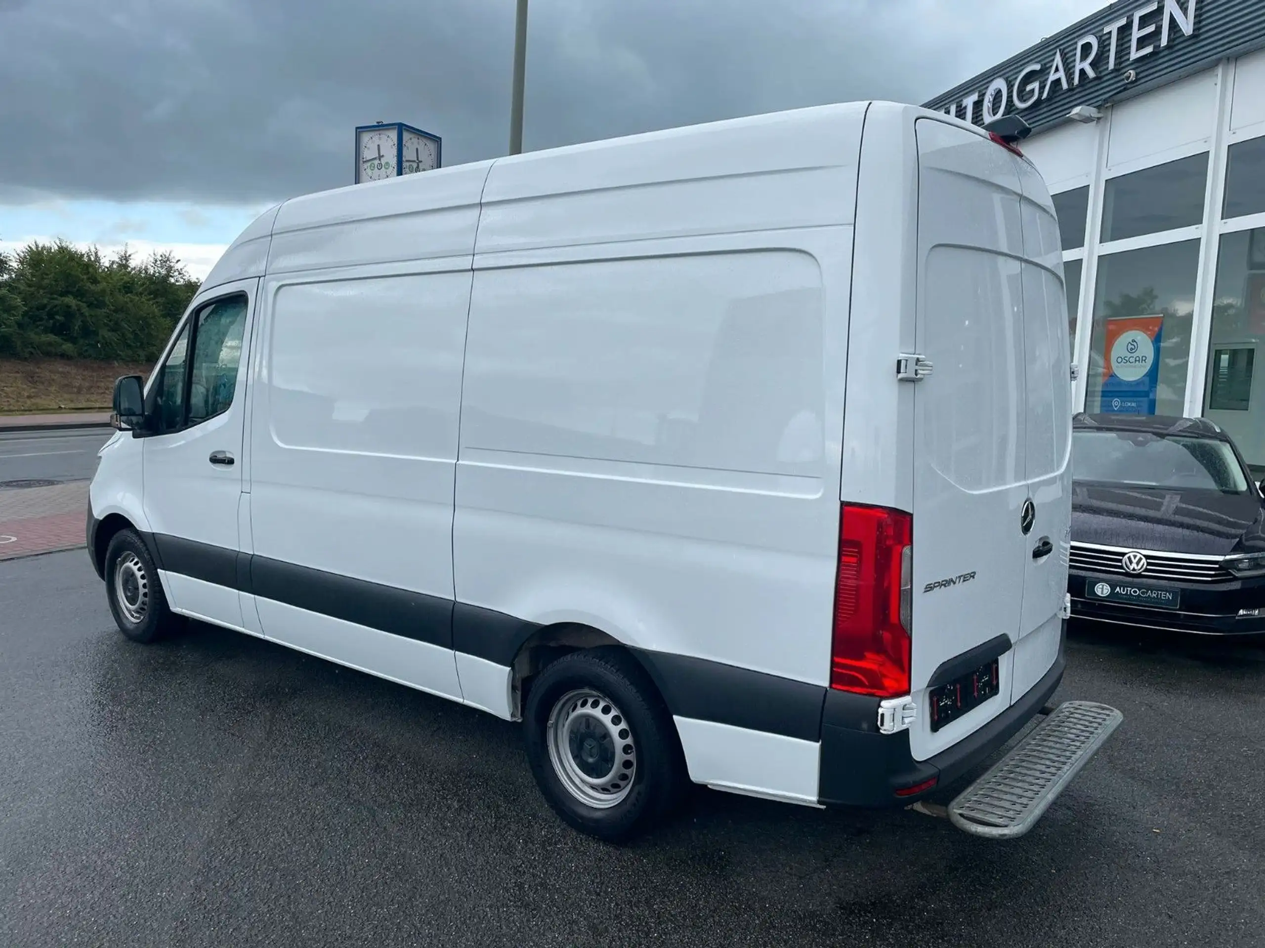 Mercedes-Benz - Sprinter