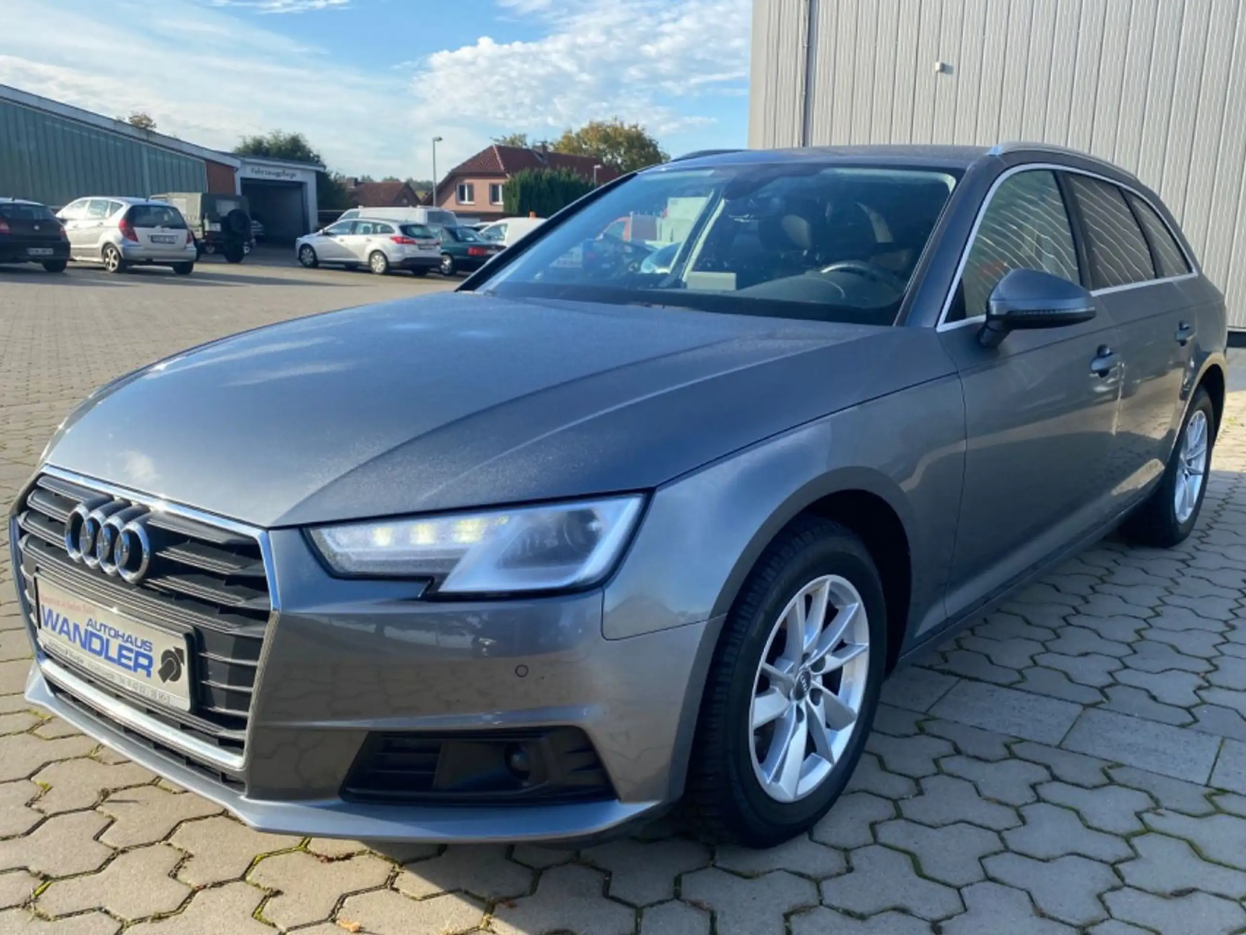 Audi - A4