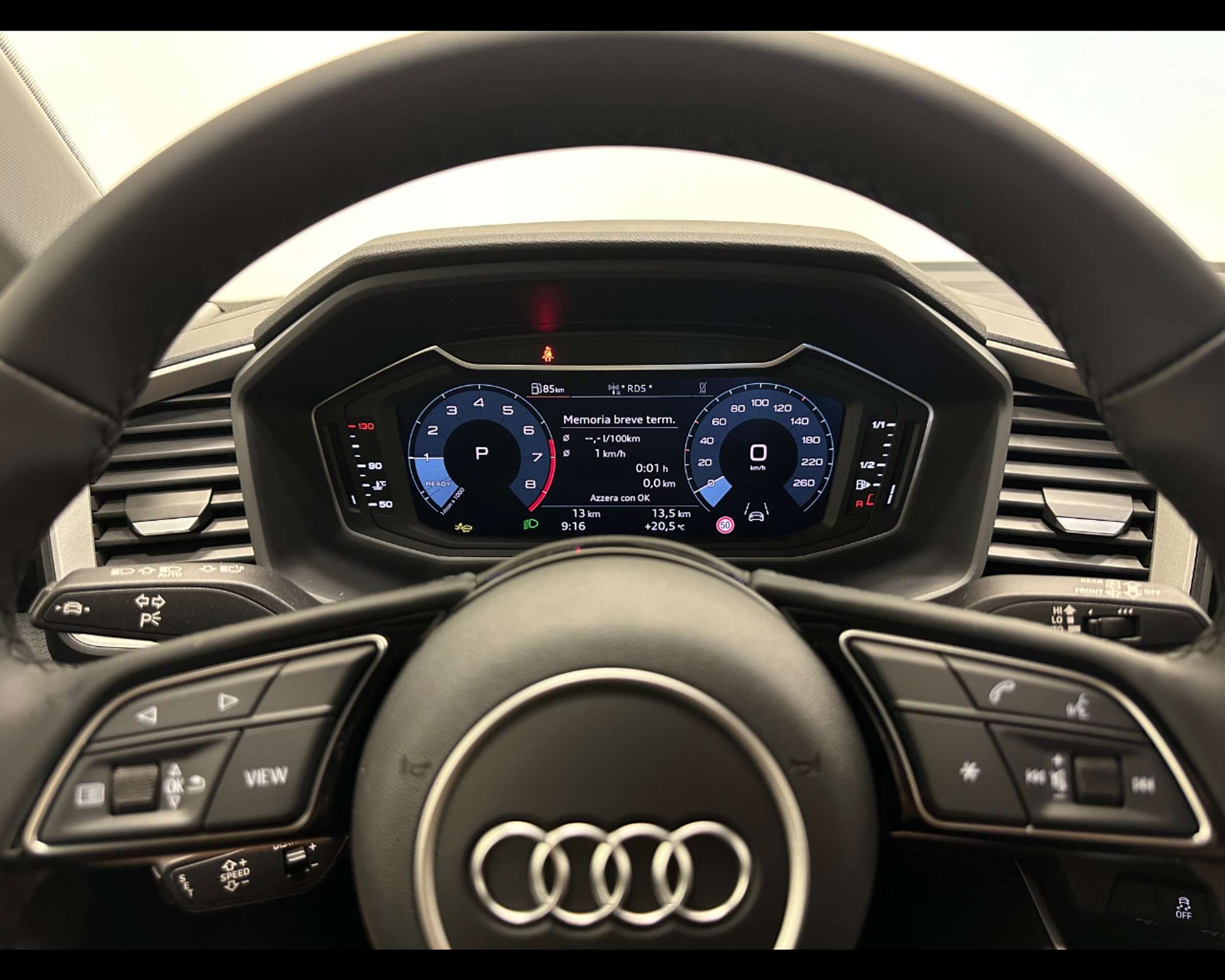 Audi - A1