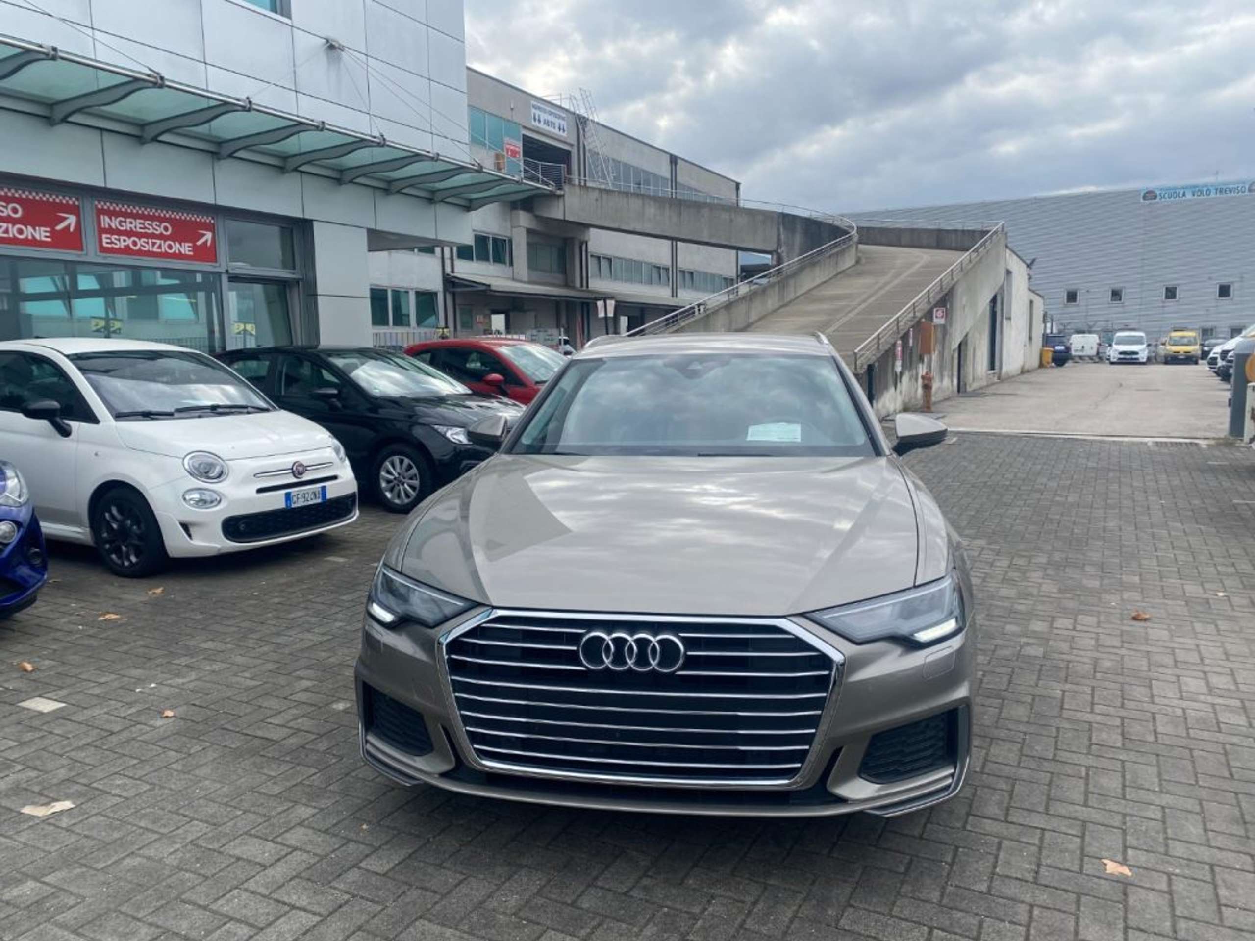 Audi - A6