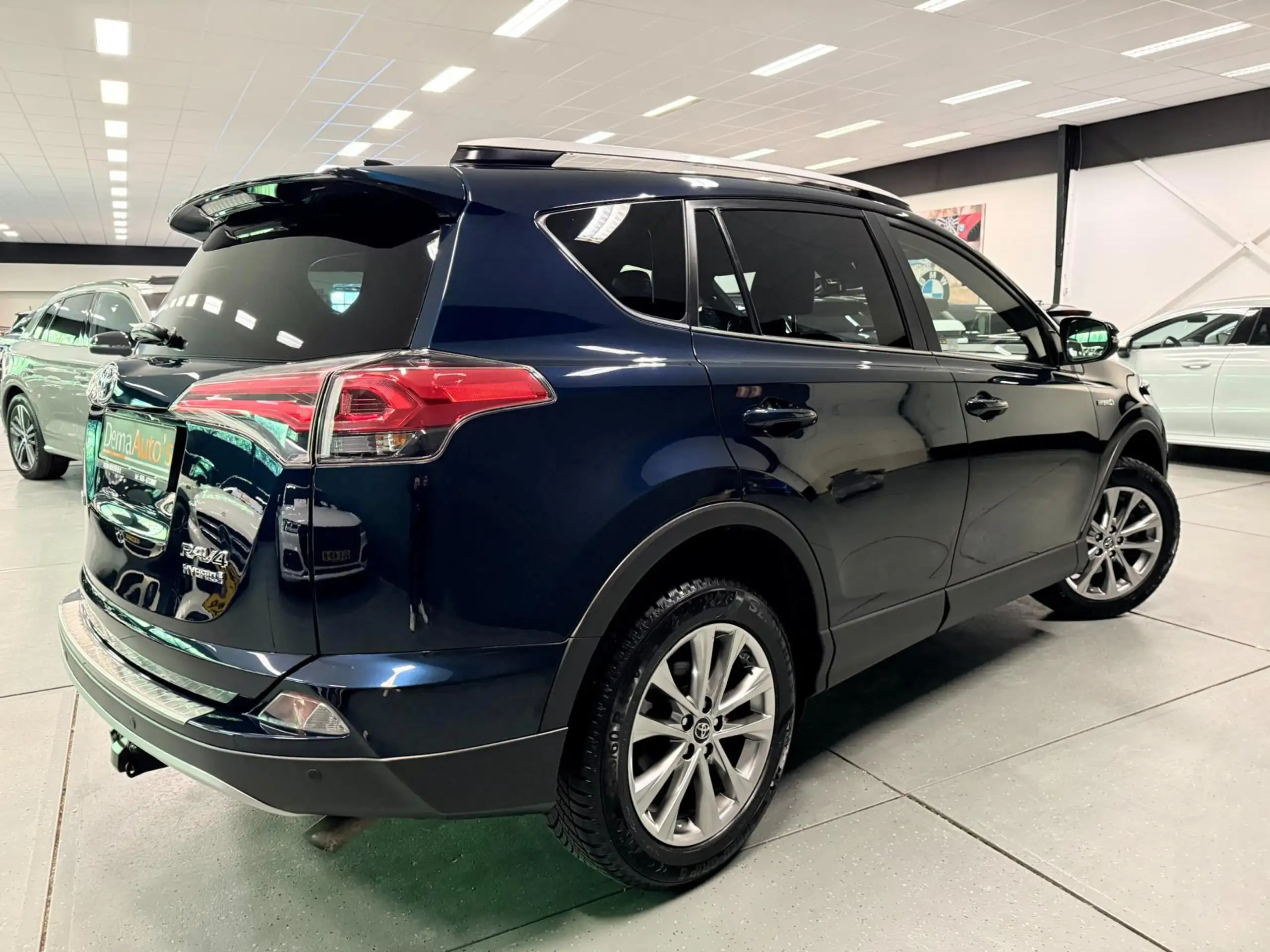 Toyota - RAV 4