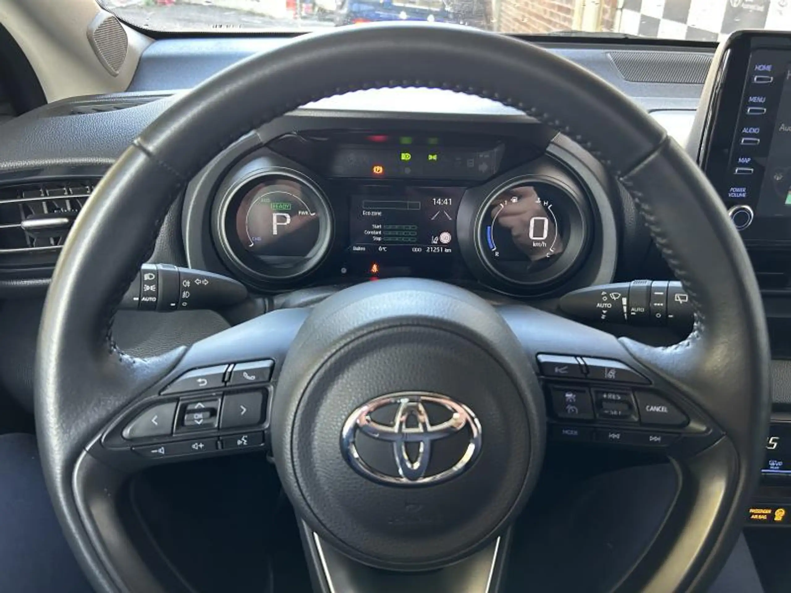 Toyota - Yaris