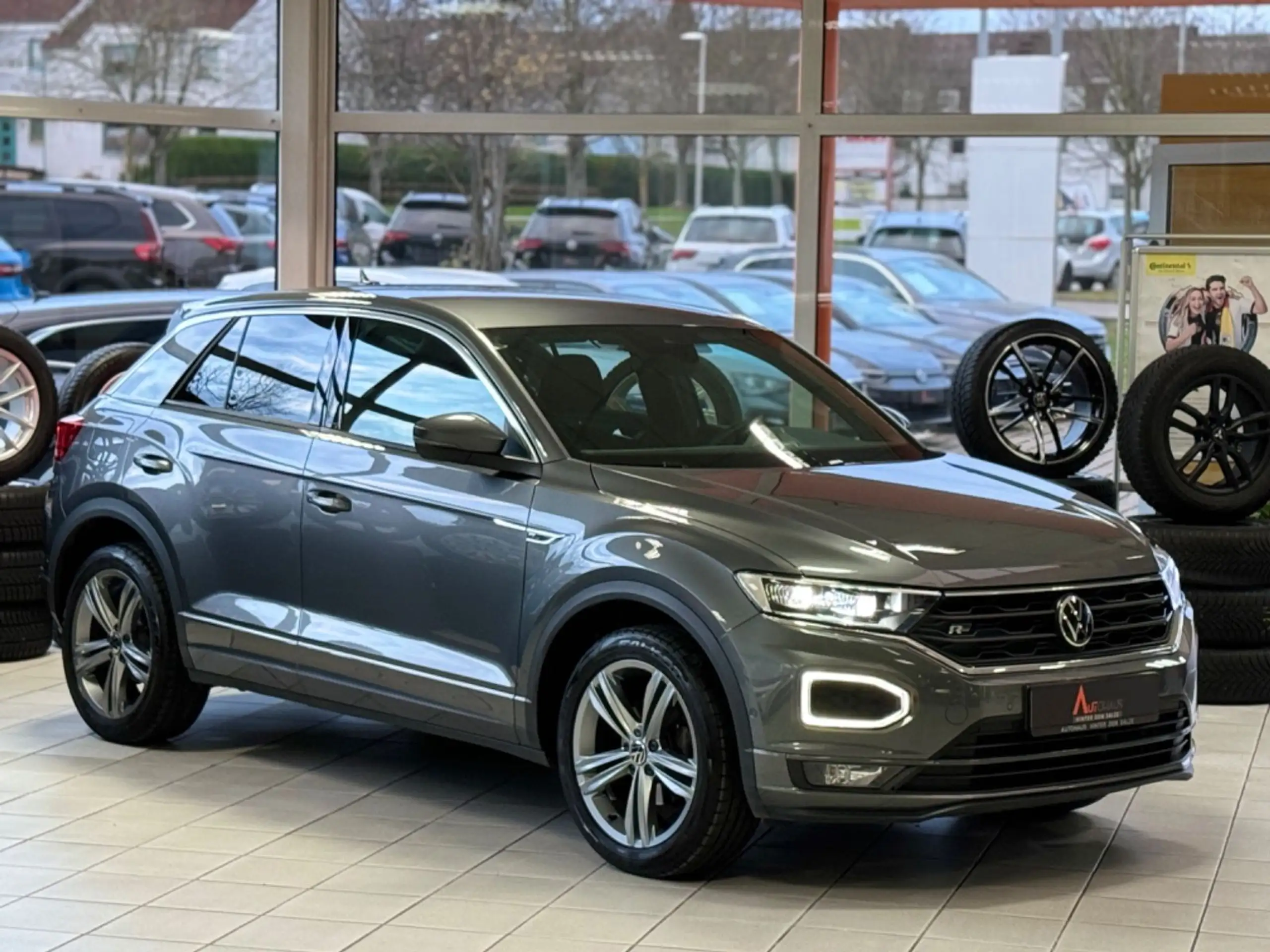 Volkswagen - T-Roc