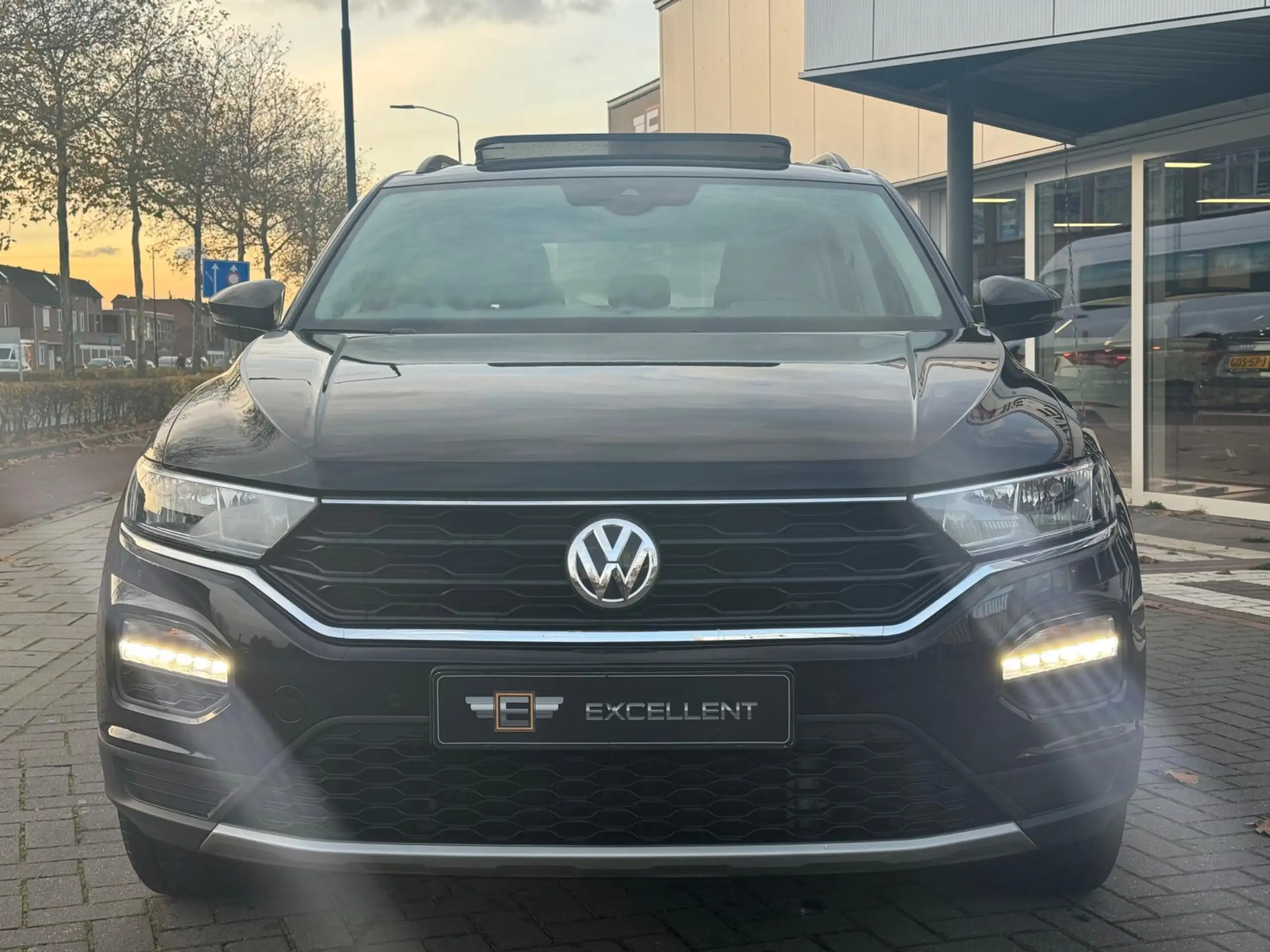 Volkswagen - T-Roc