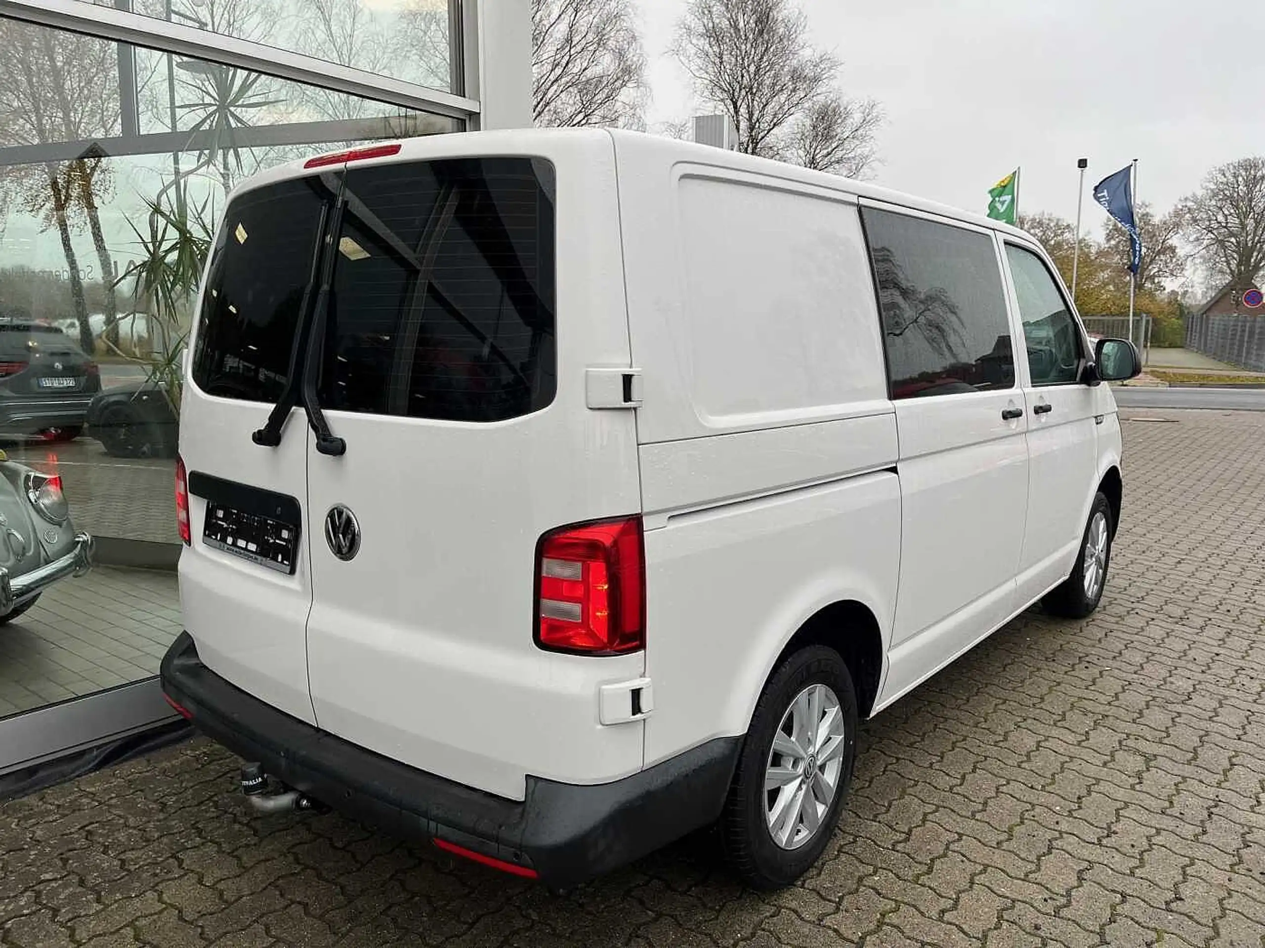 Volkswagen - T6 Transporter