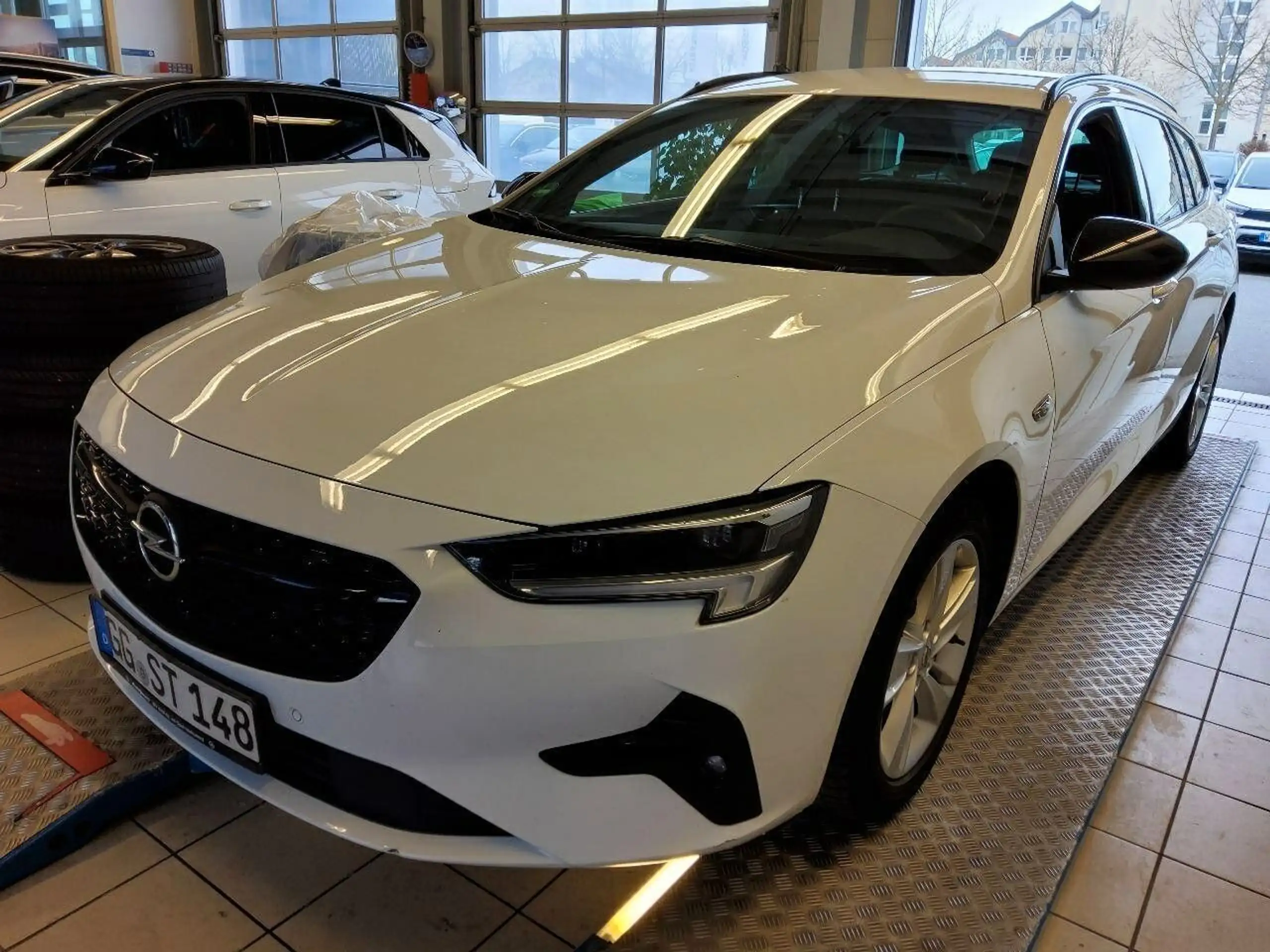 Opel - Insignia