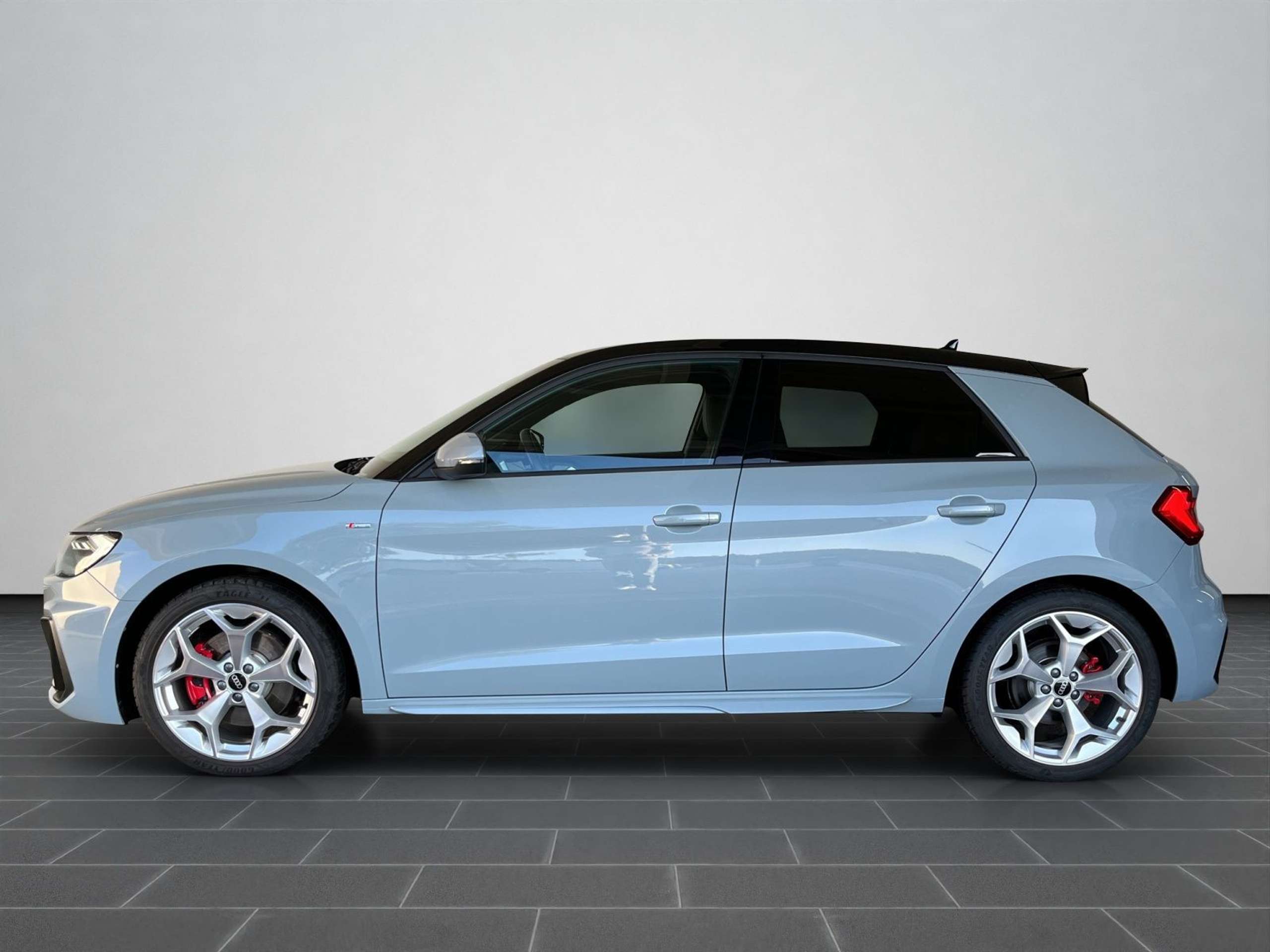 Audi - A1