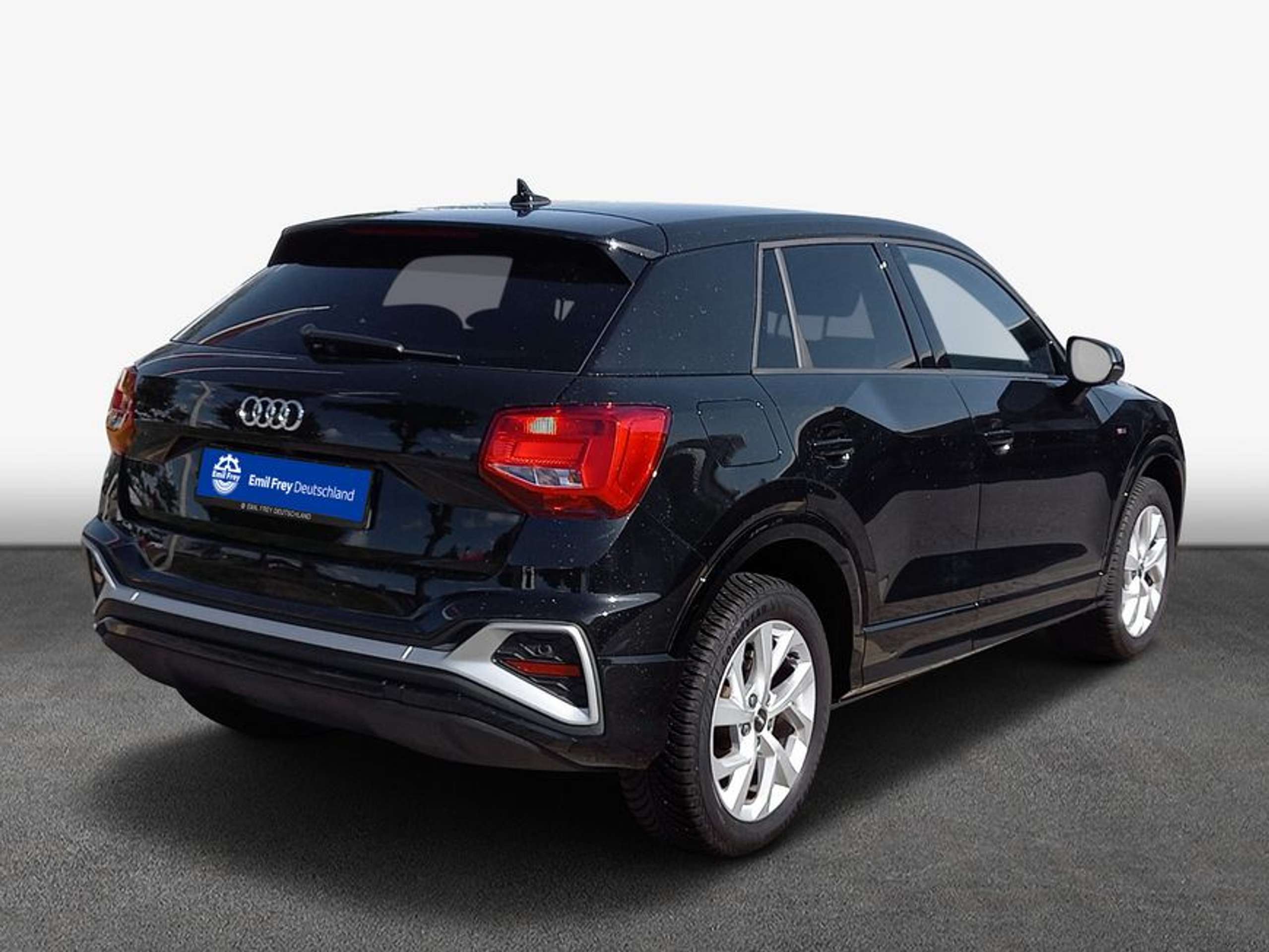 Audi - Q2