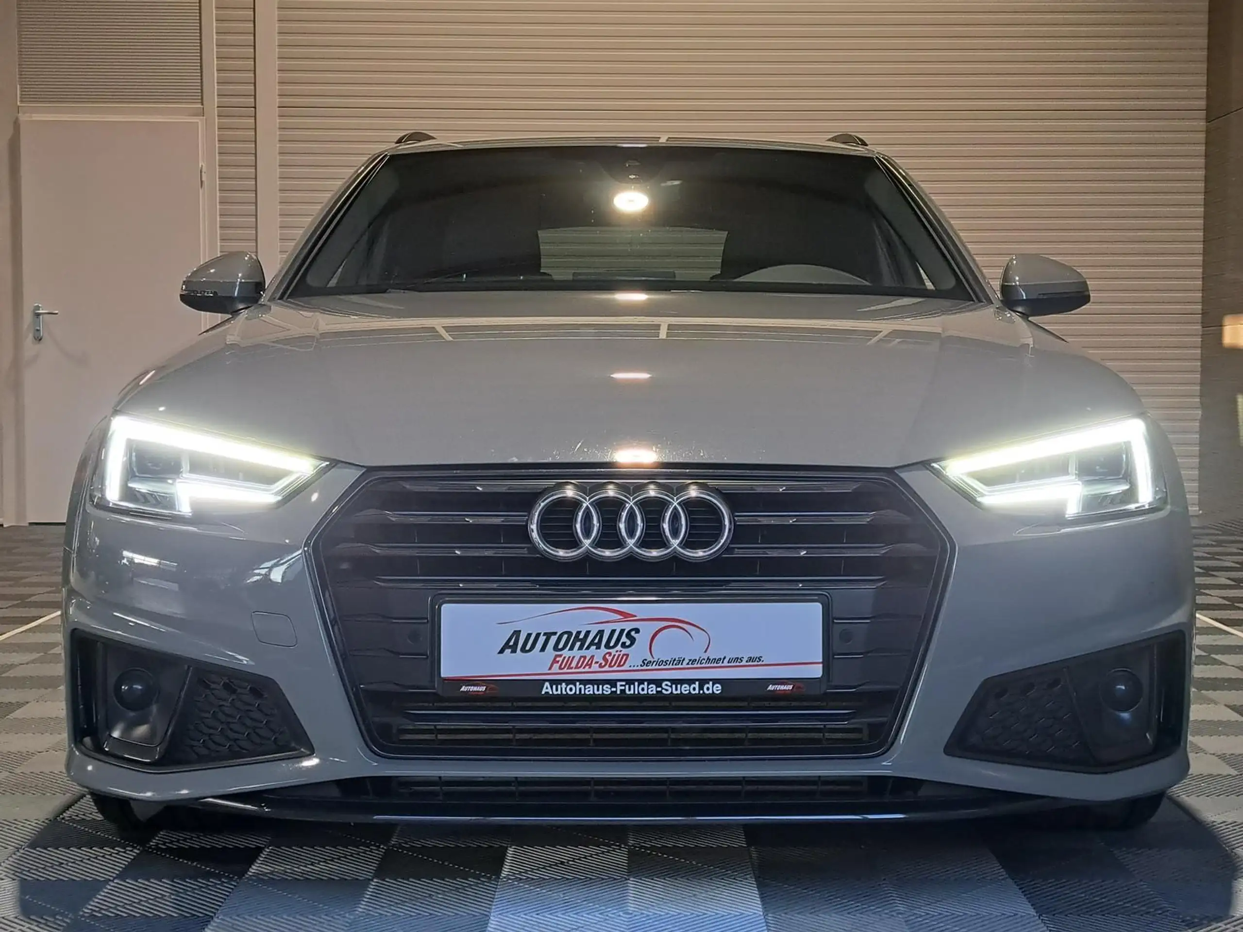 Audi - A4