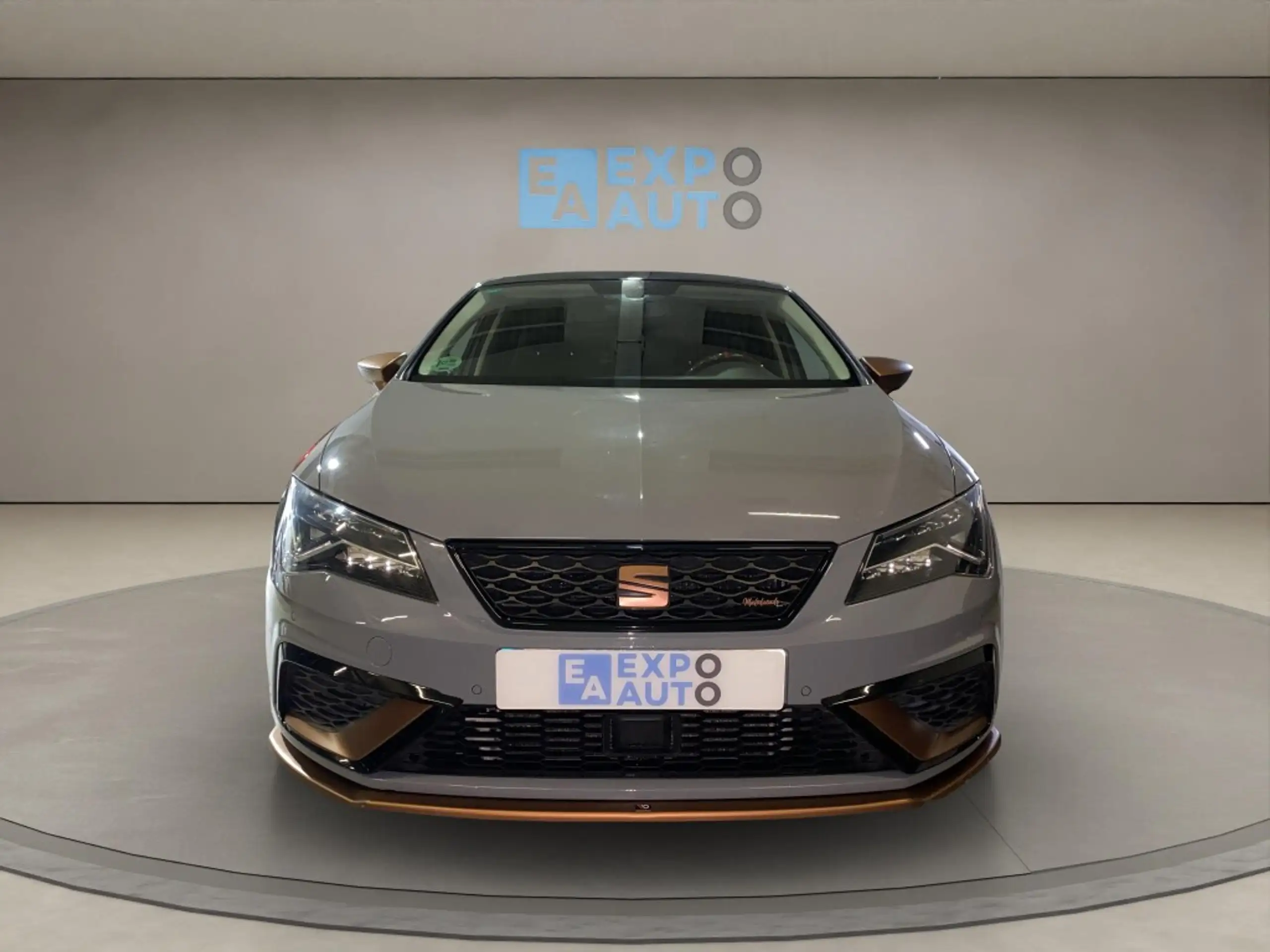 SEAT - Leon