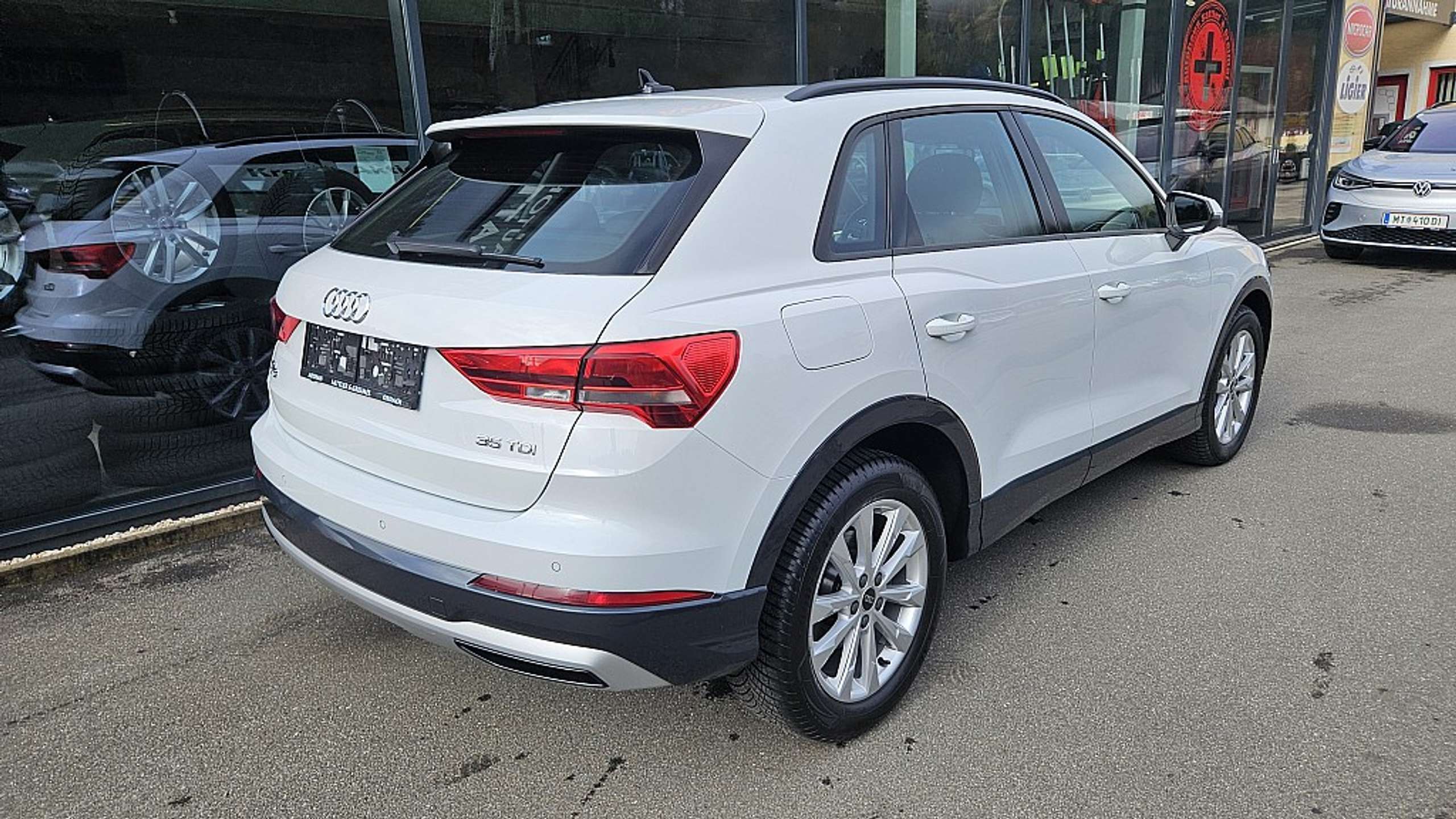 Audi - Q3