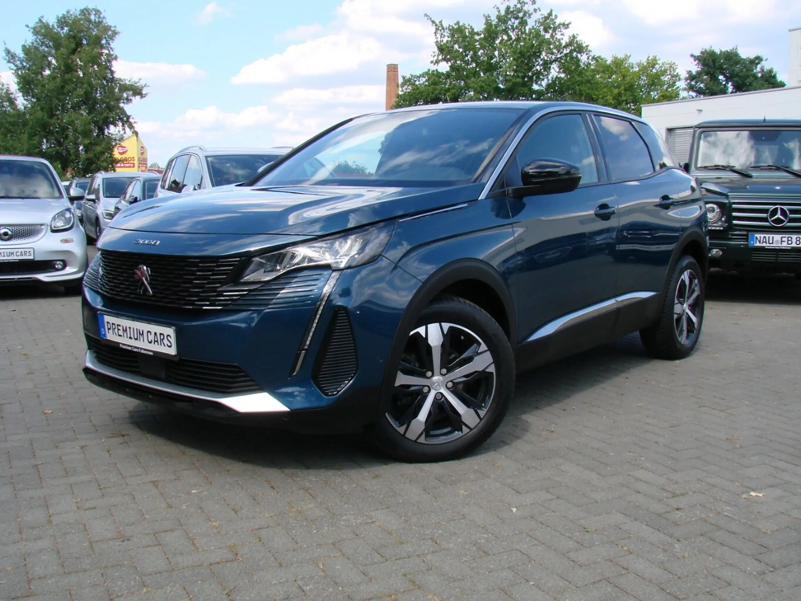 Peugeot - 3008