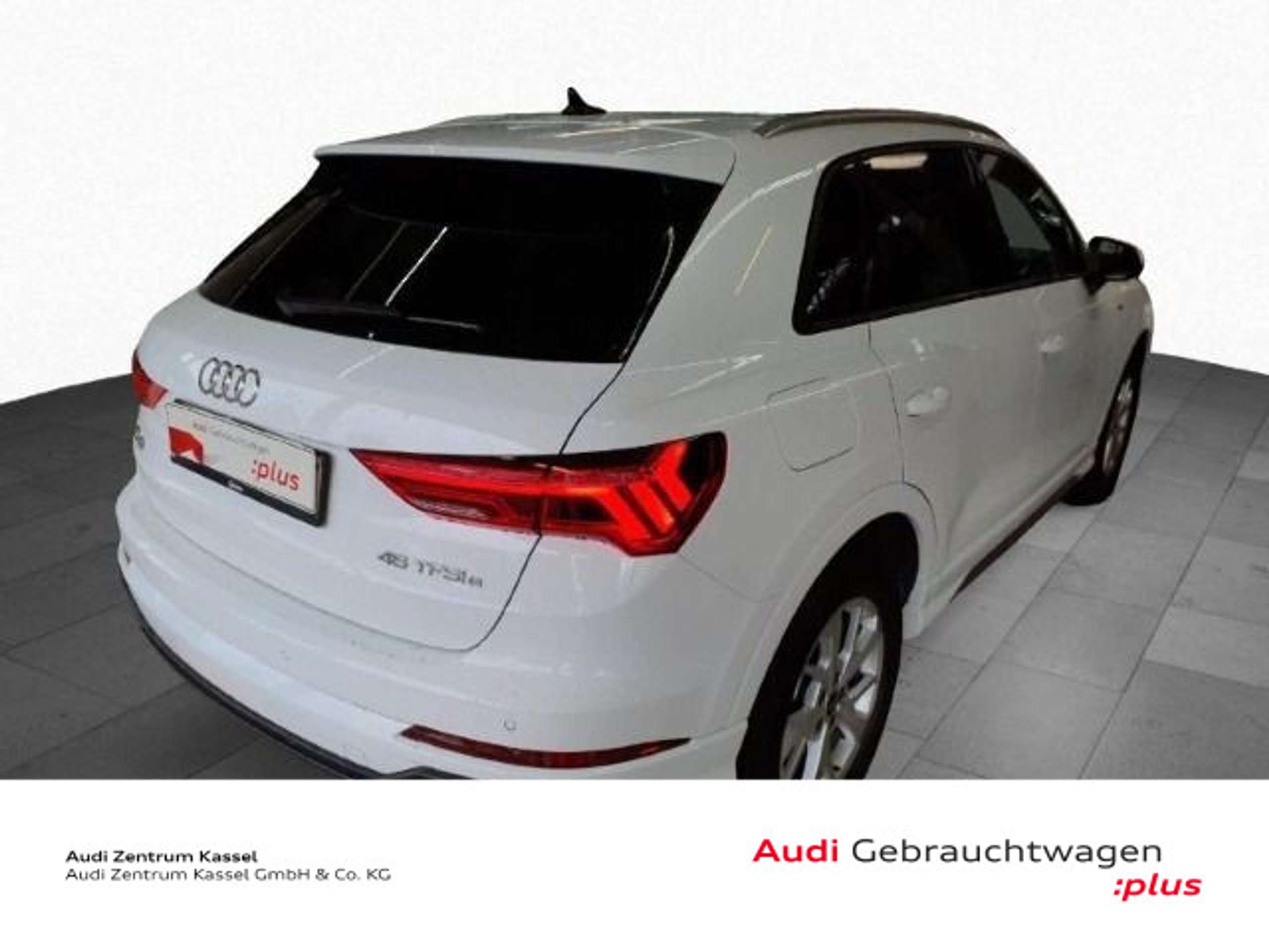 Audi - Q3