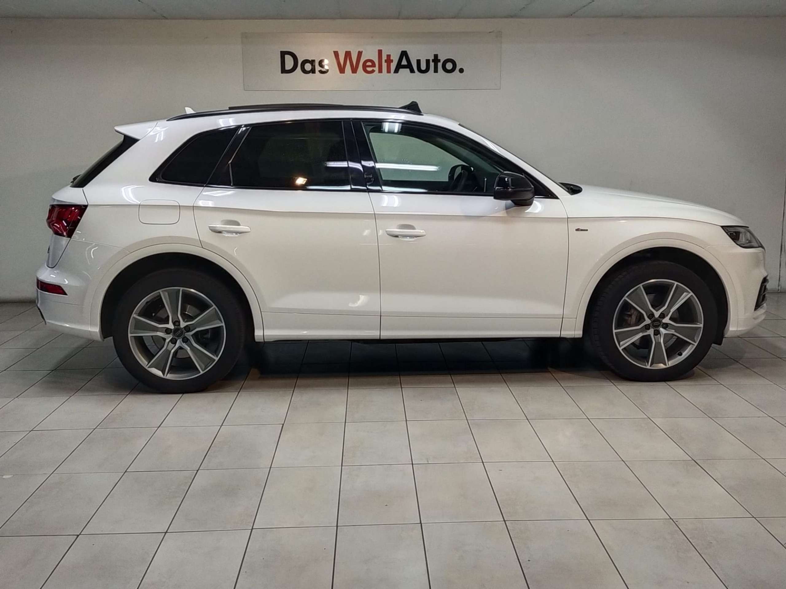 Audi - Q5