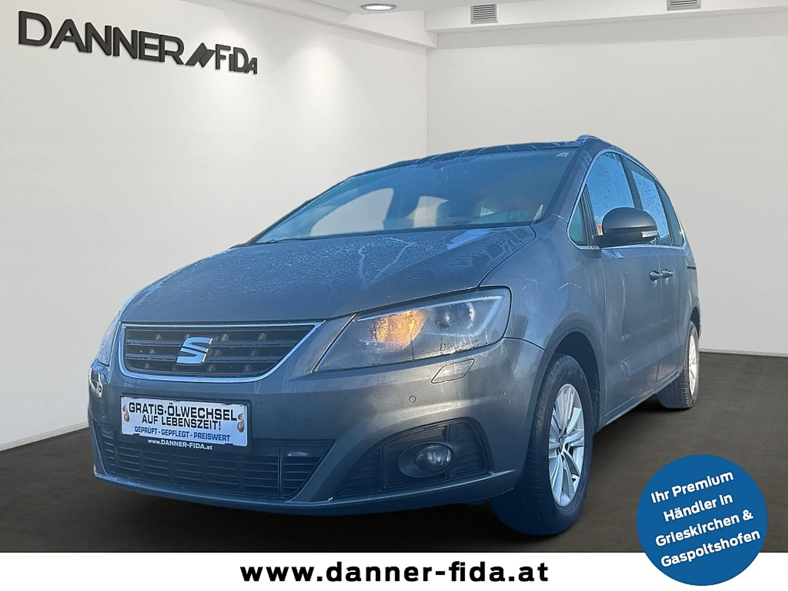 SEAT - Alhambra