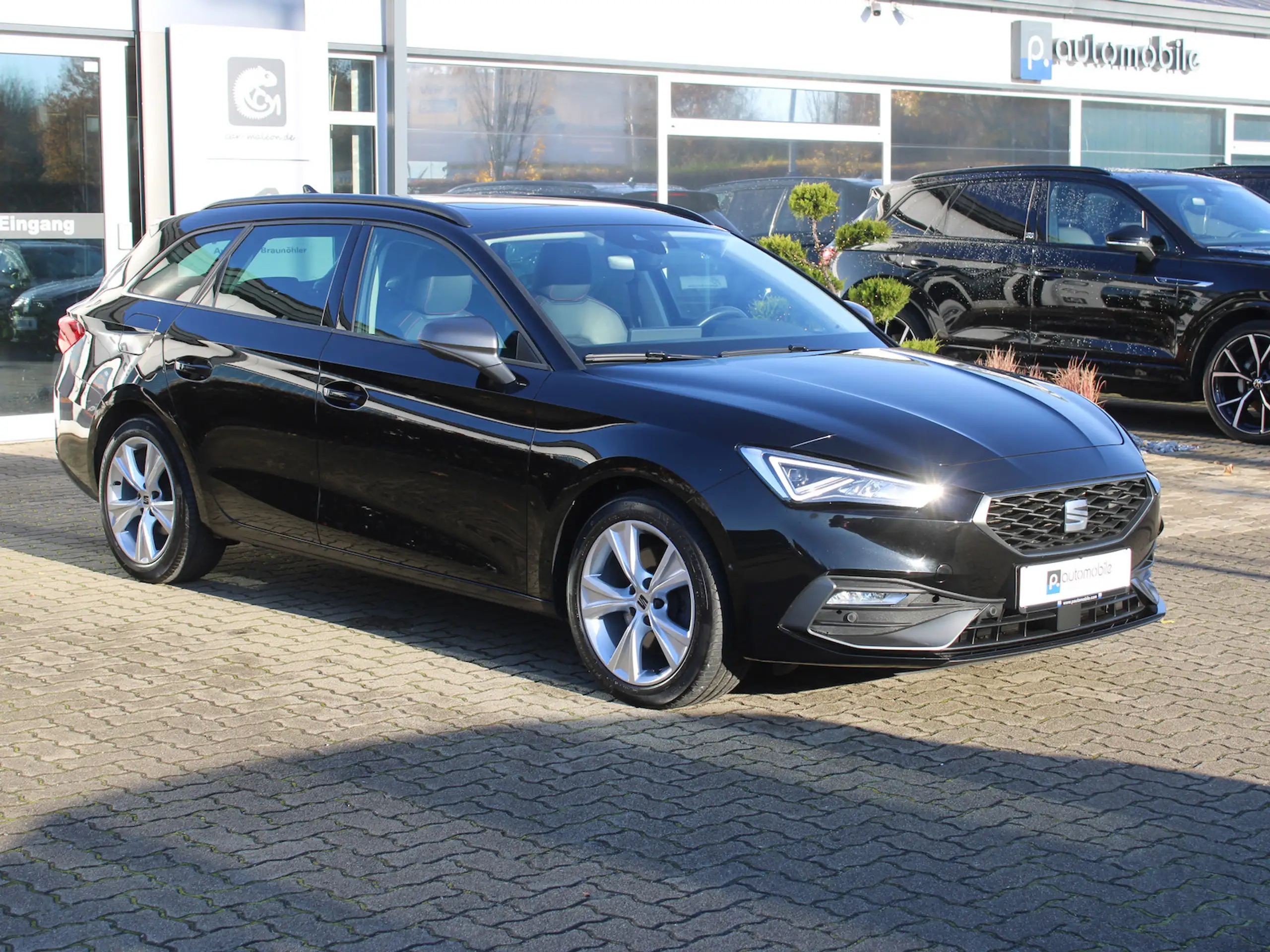 SEAT - Leon