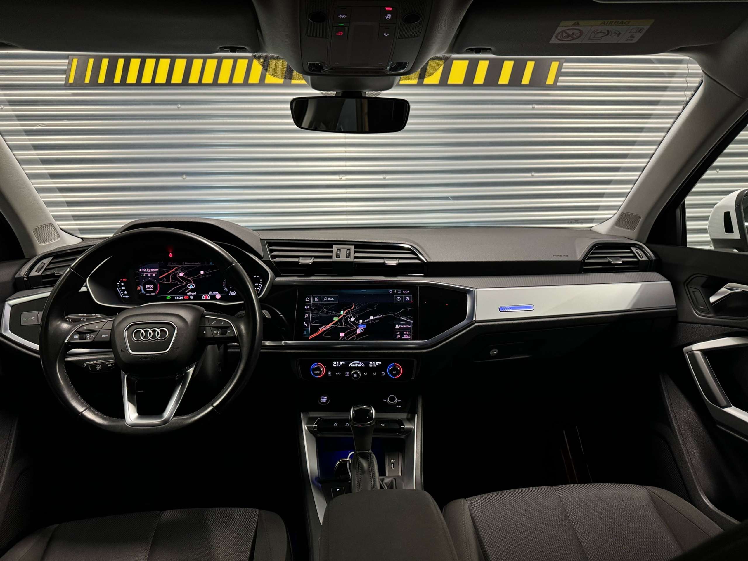 Audi - Q3