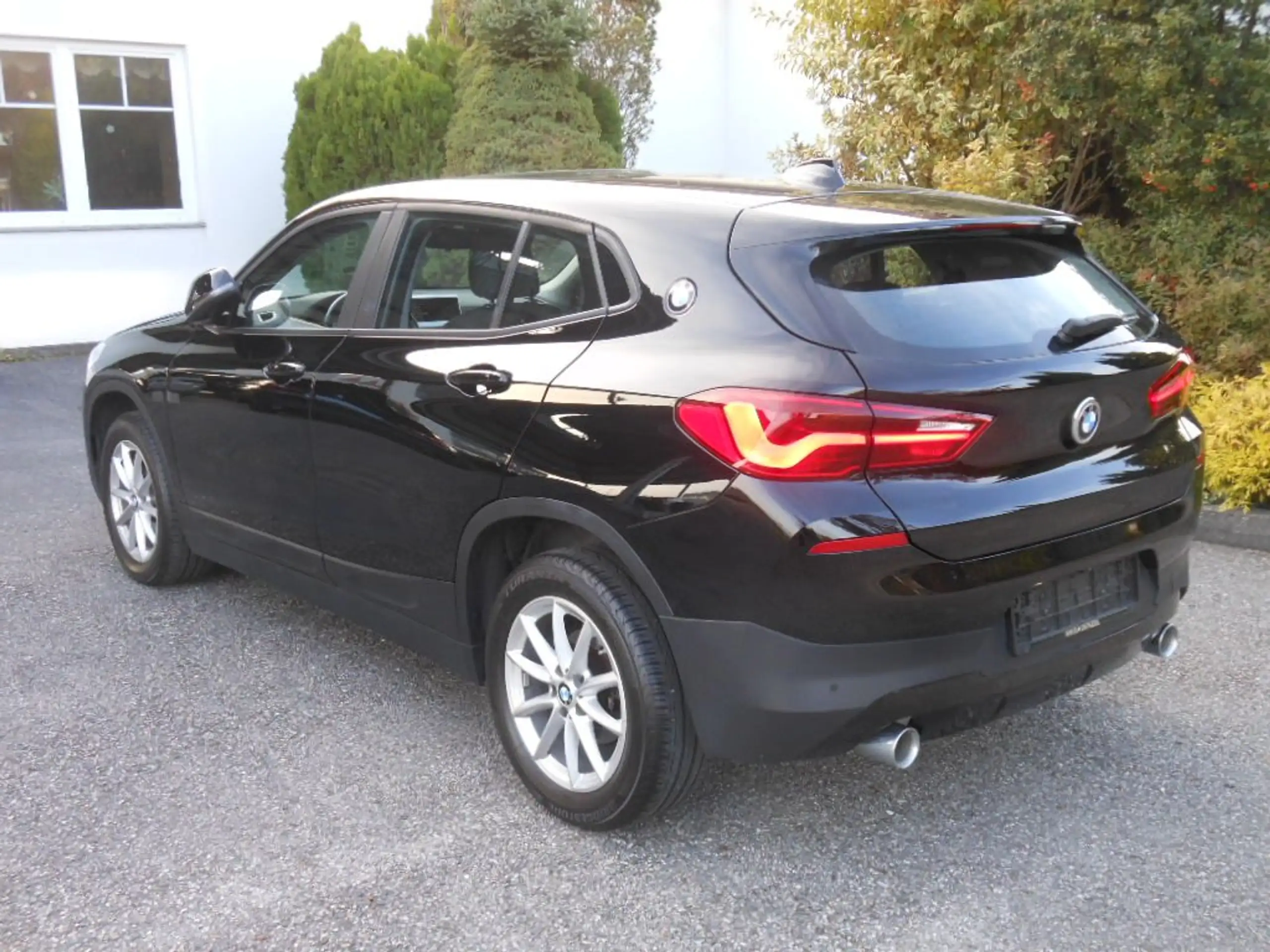 BMW - X2