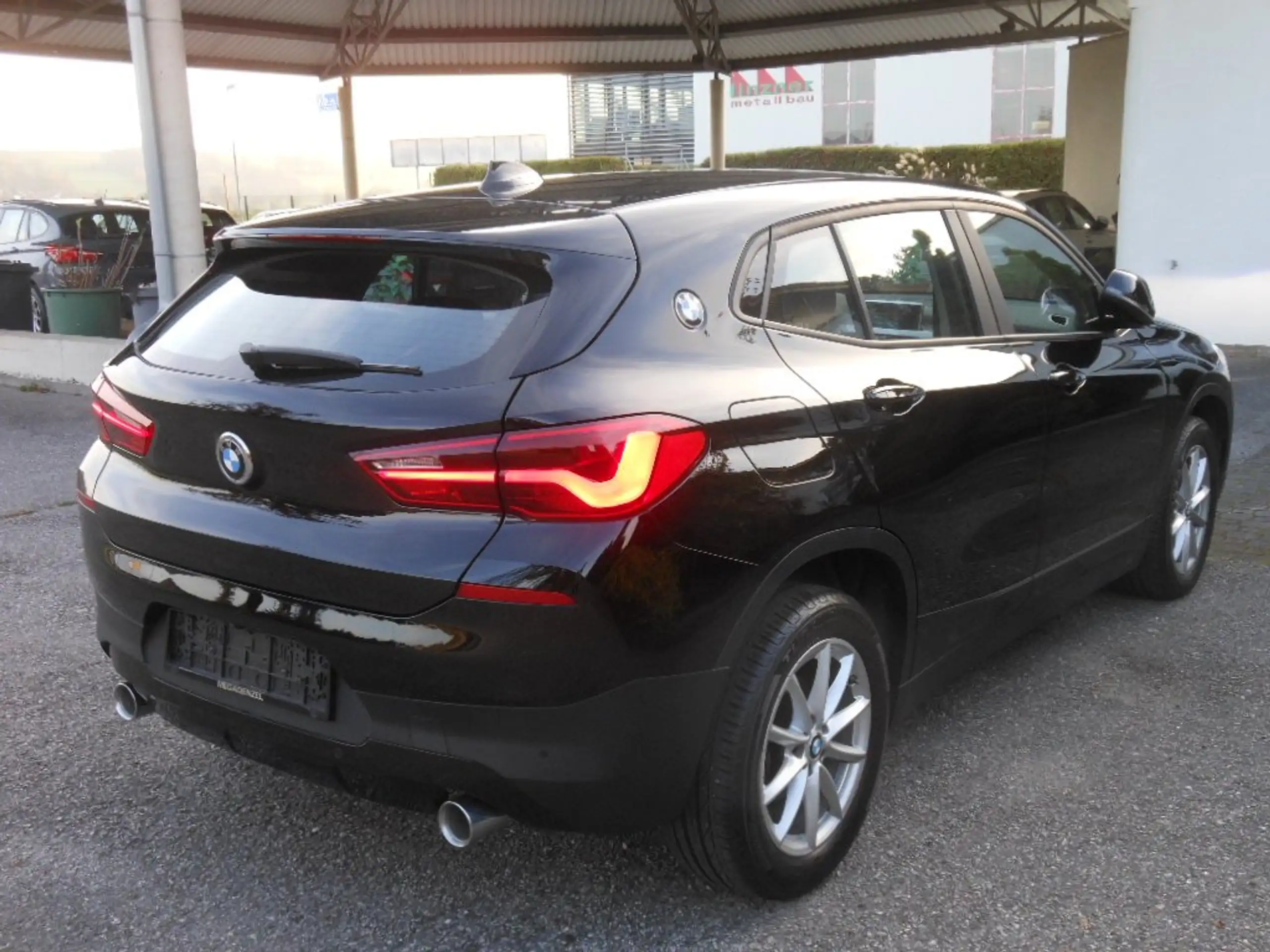 BMW - X2