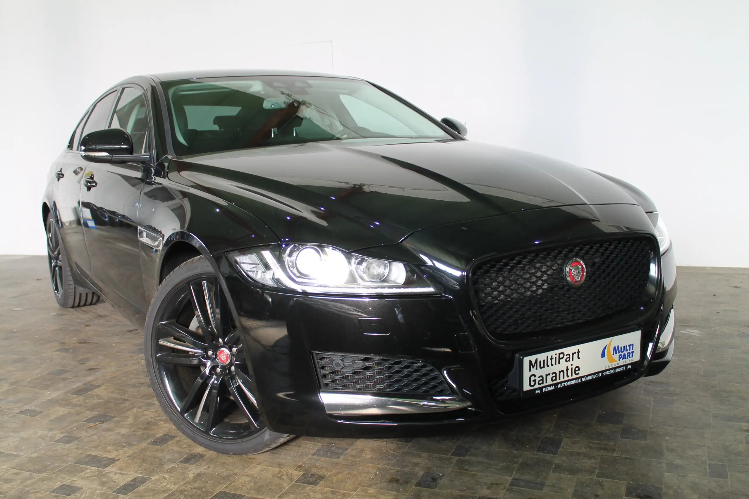 Jaguar - XF