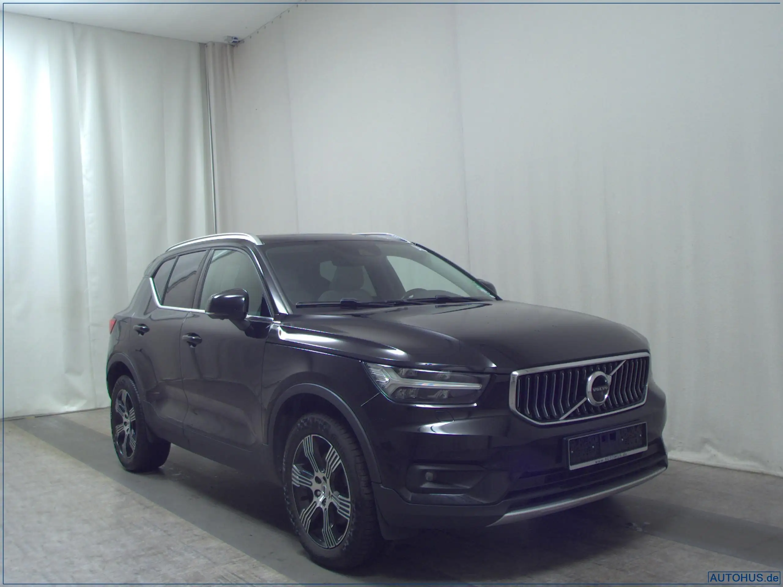 Volvo - XC40