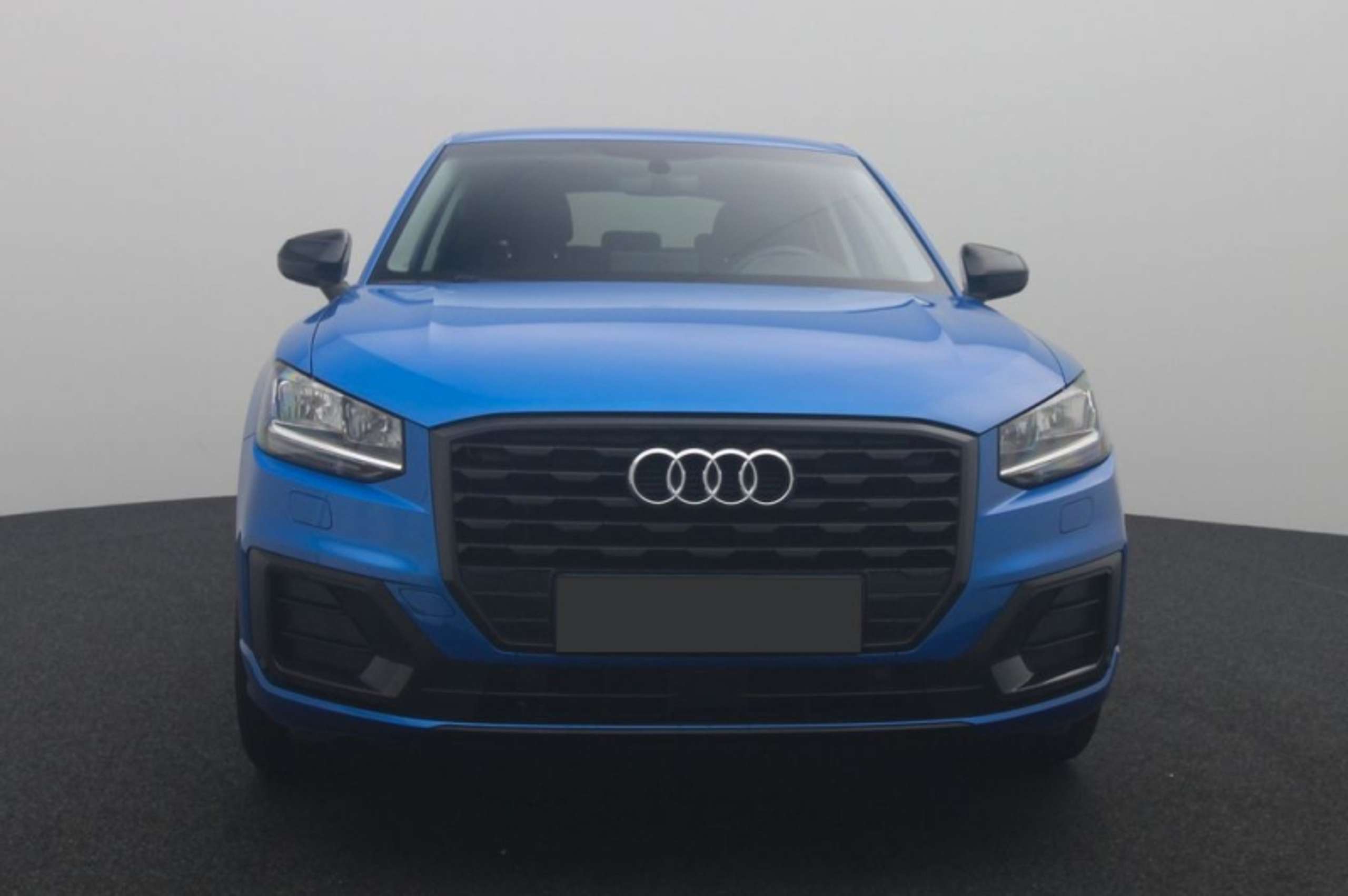 Audi - Q2