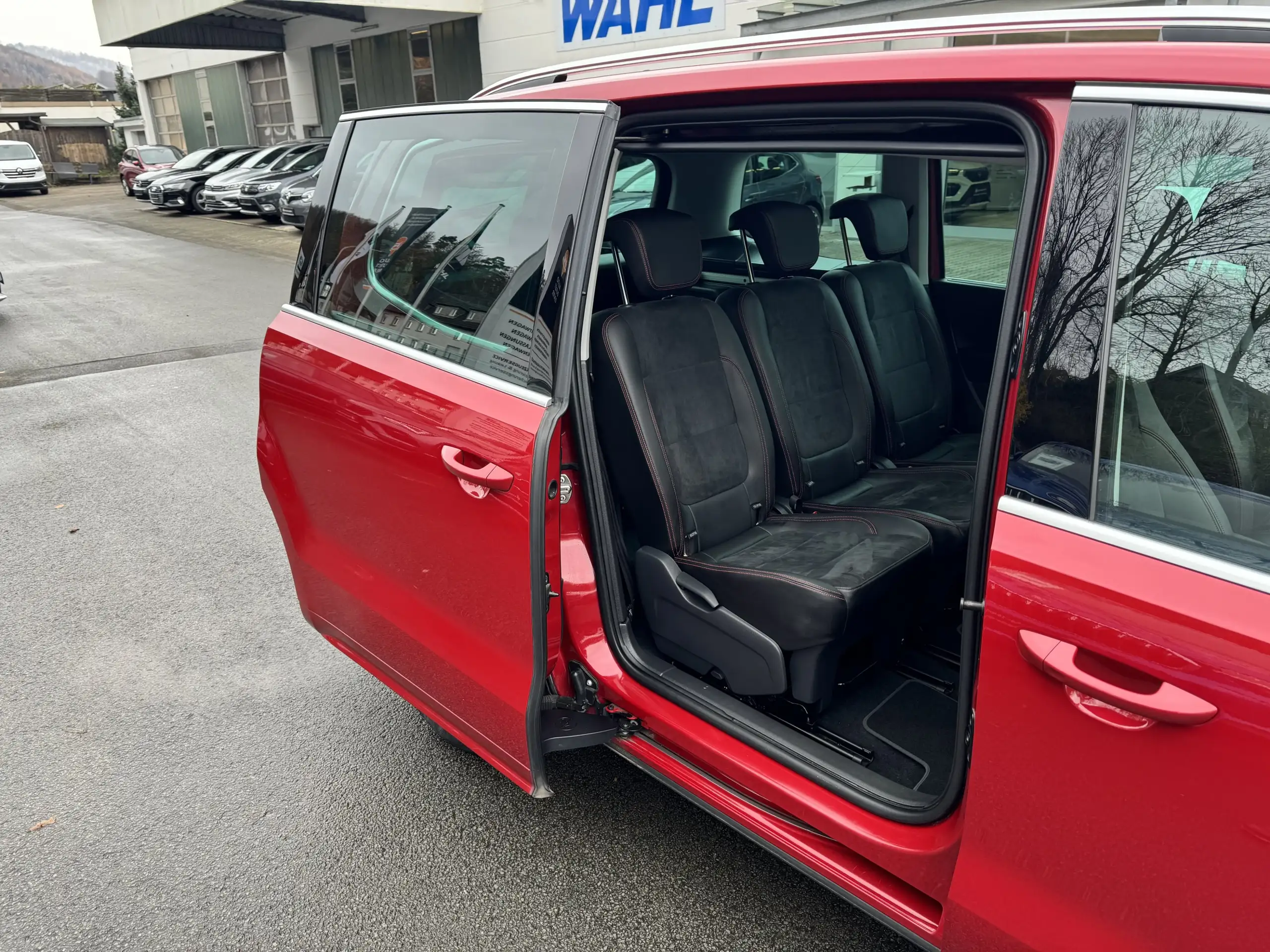 SEAT - Alhambra