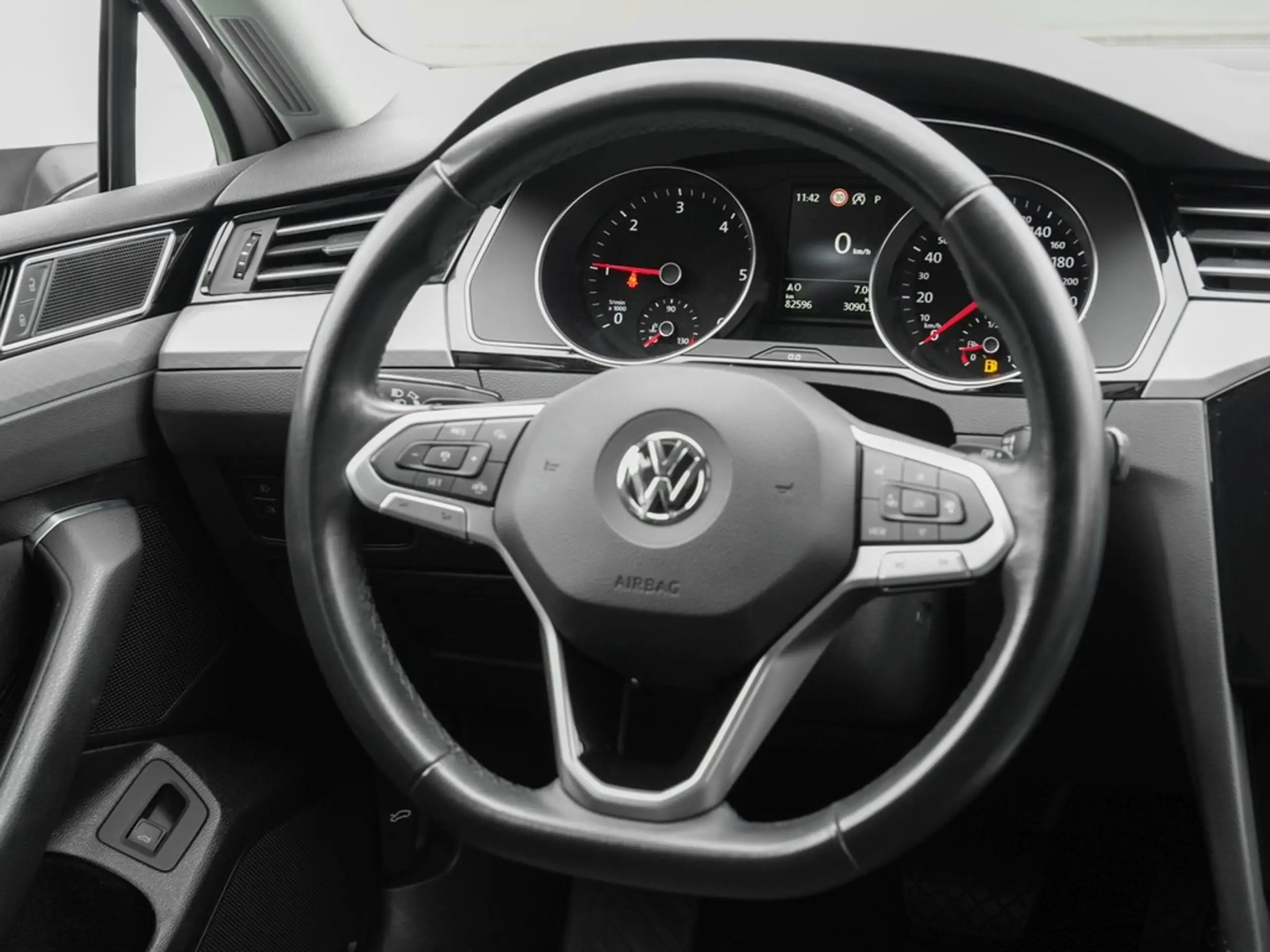 Volkswagen - Passat Variant