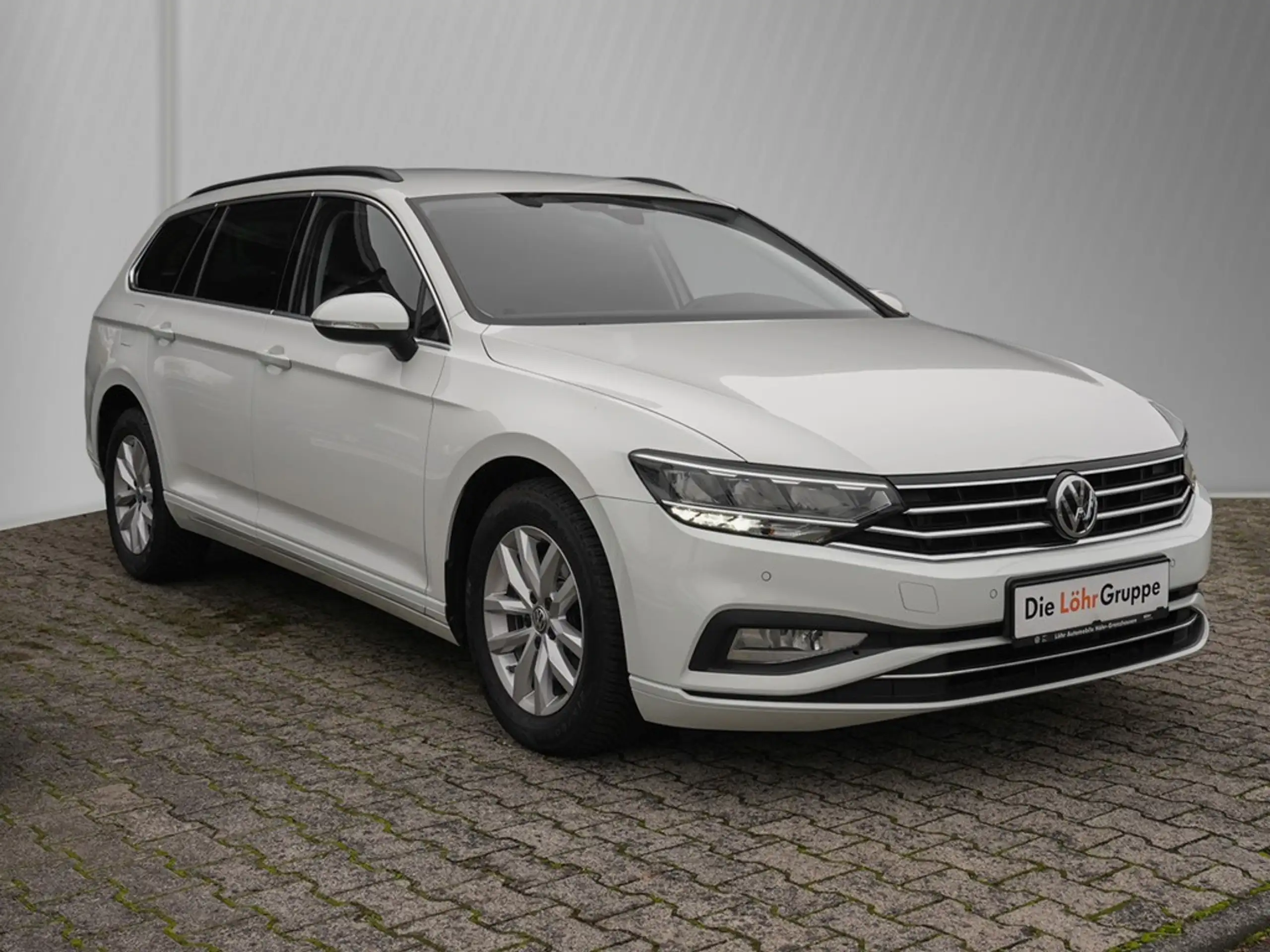 Volkswagen - Passat Variant