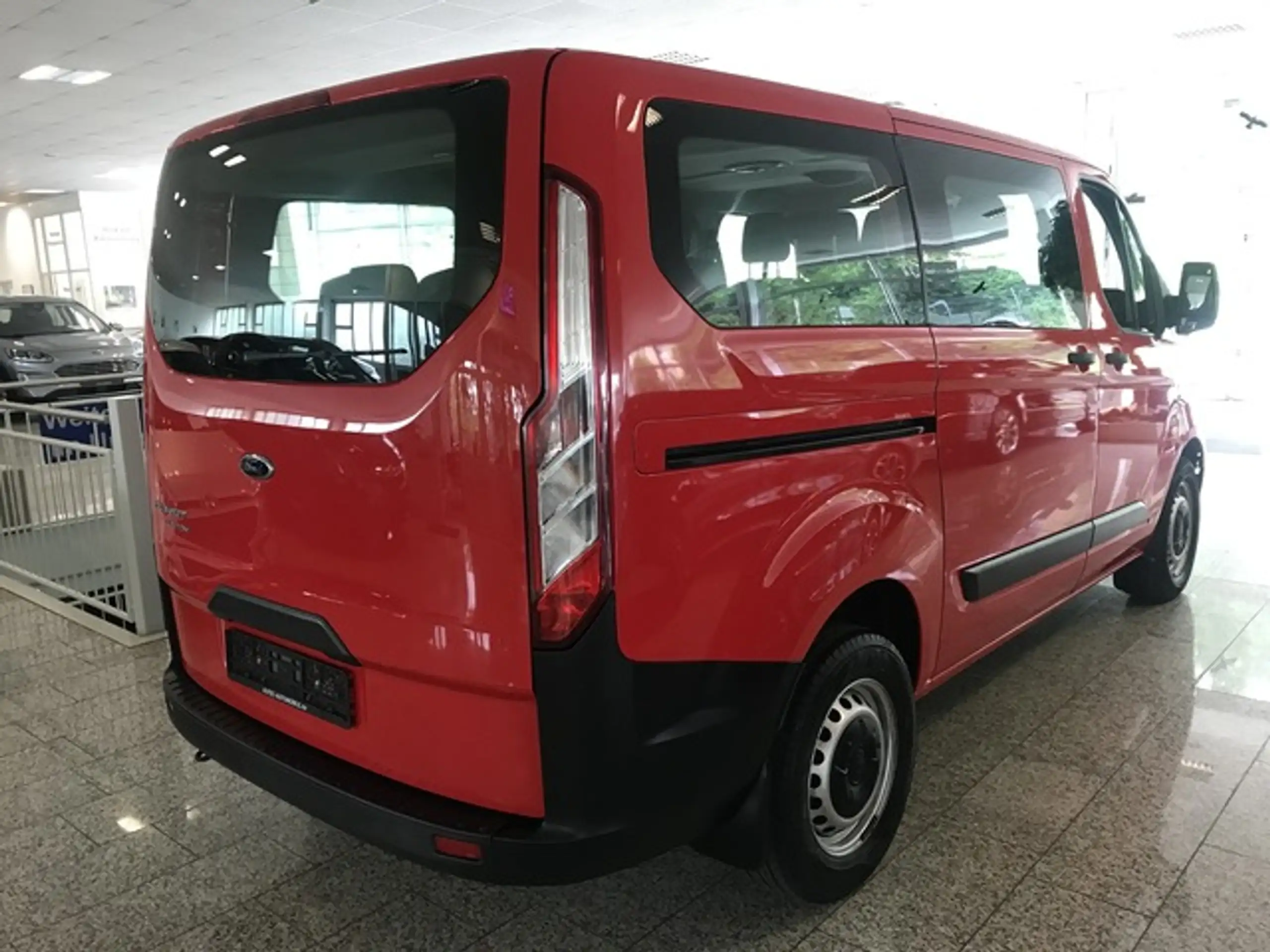 Ford - Transit Custom