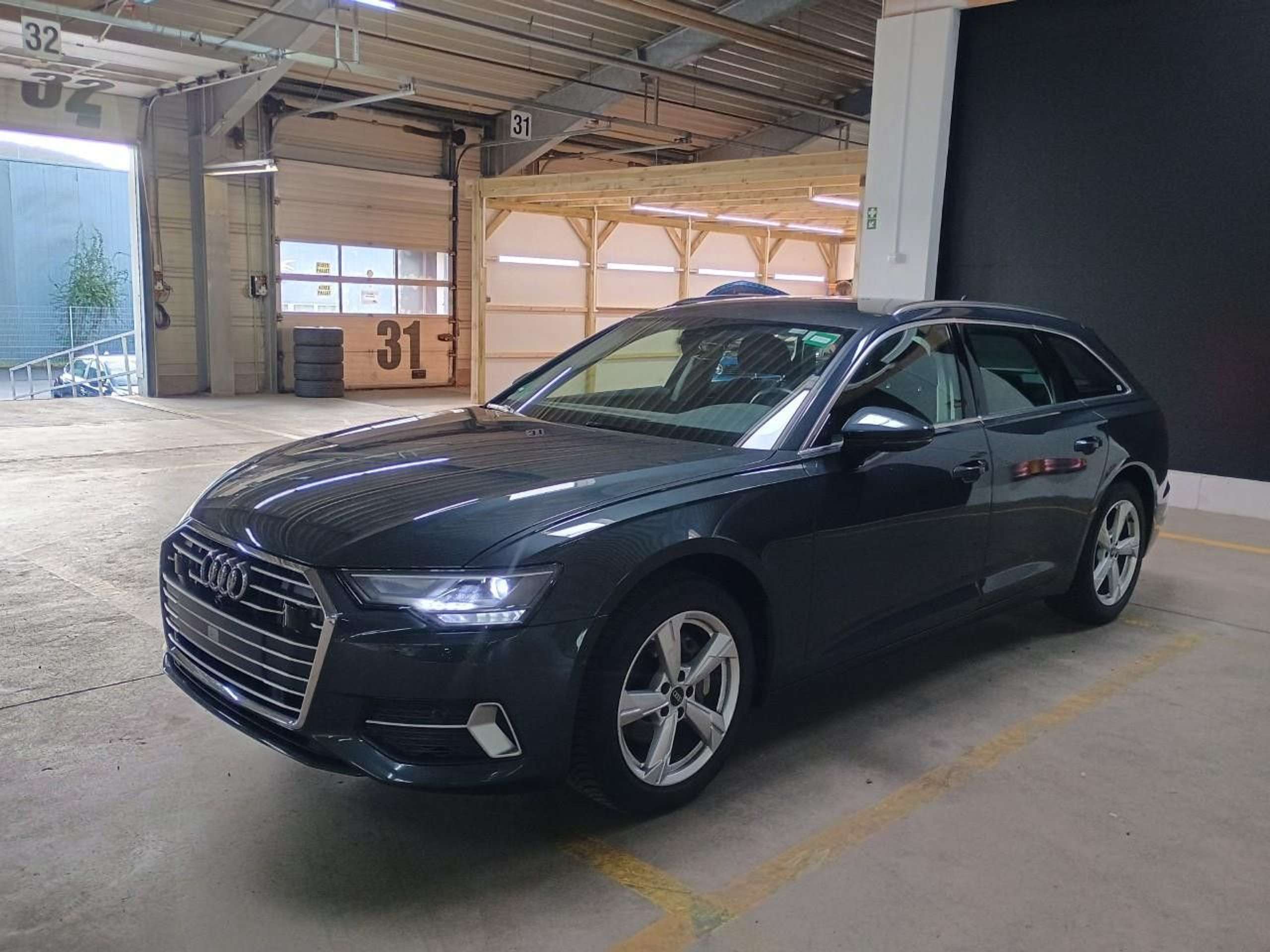 Audi - A6