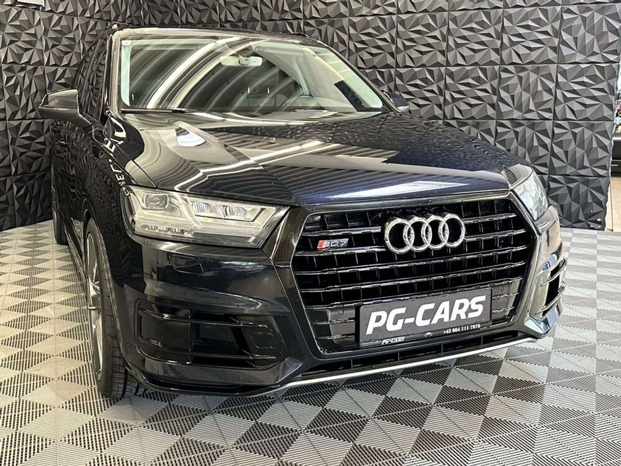 Audi - Q7