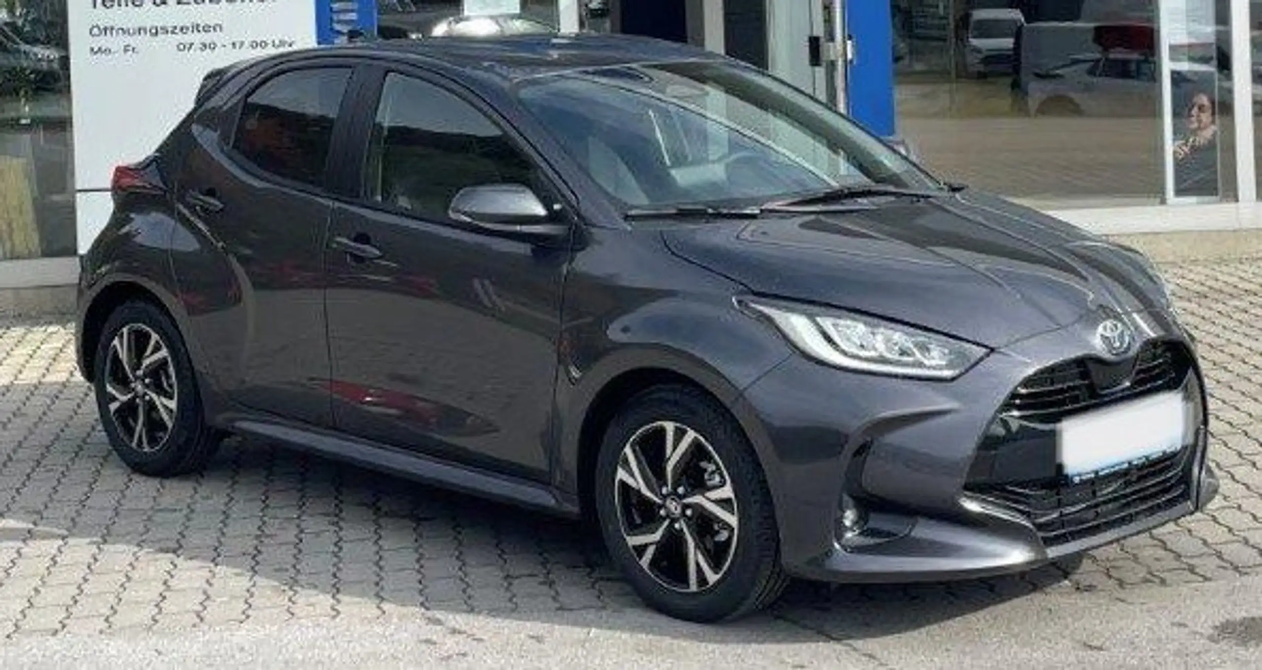 Toyota - Yaris