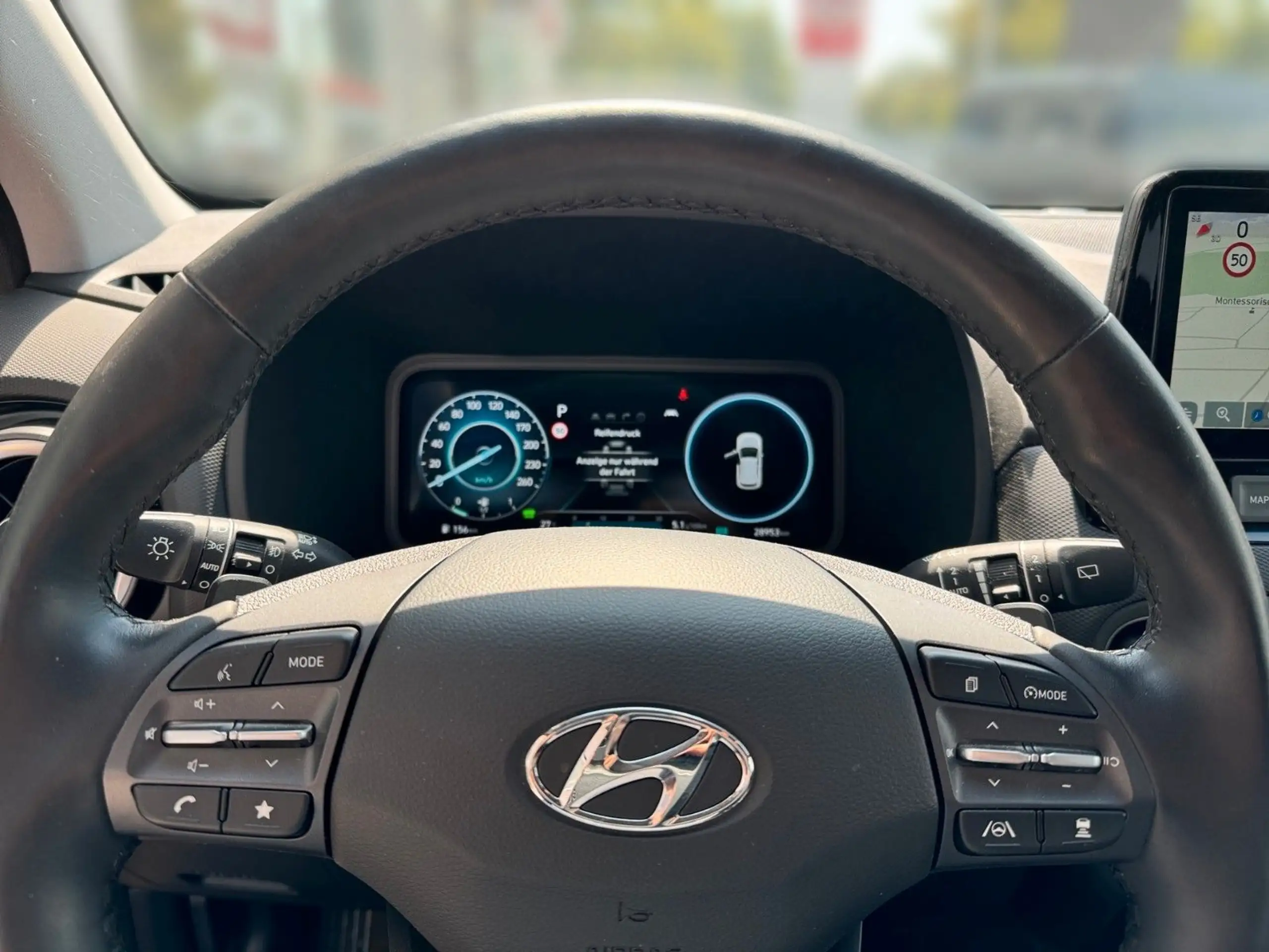 Hyundai - KONA