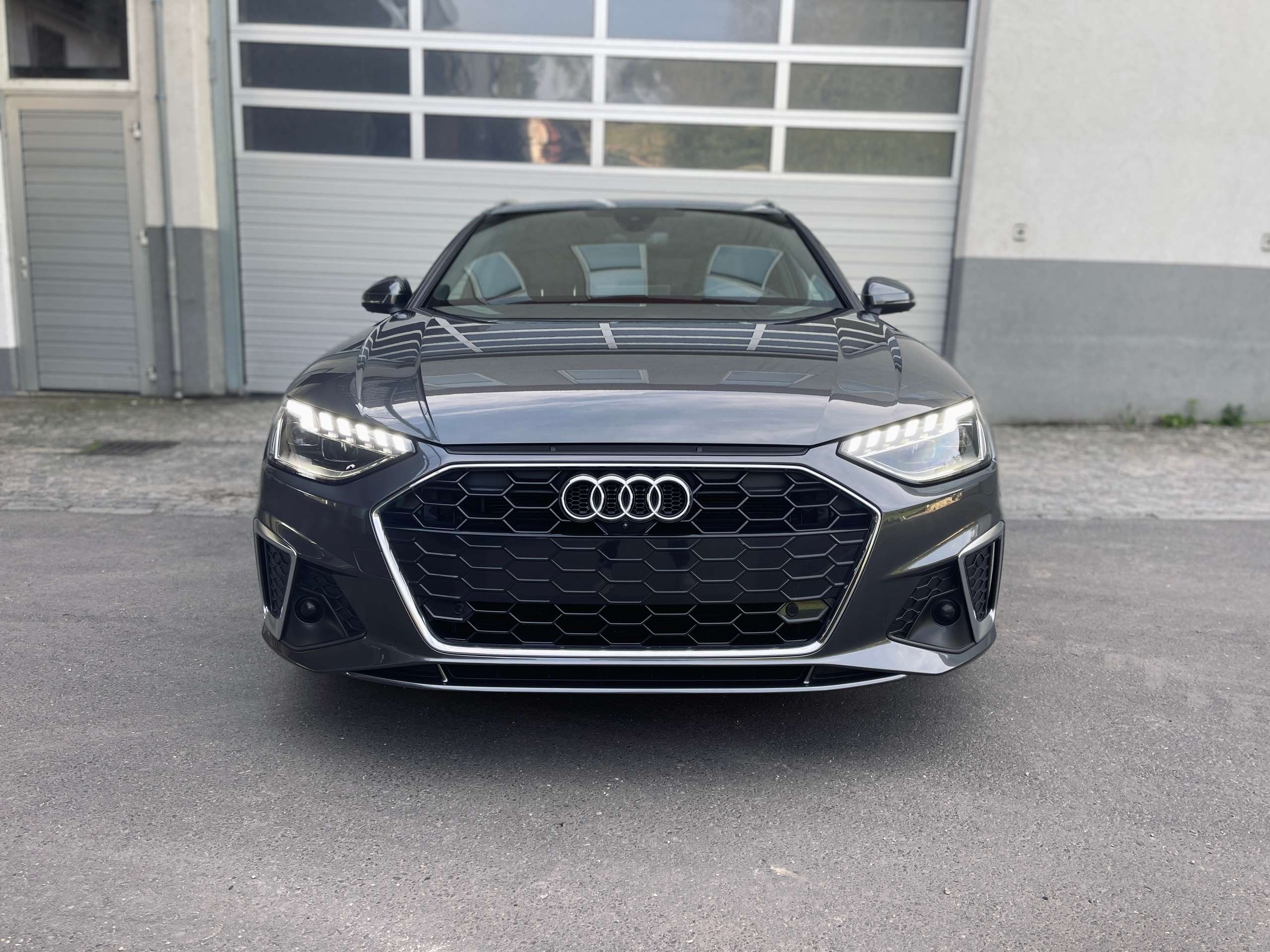 Audi - A4