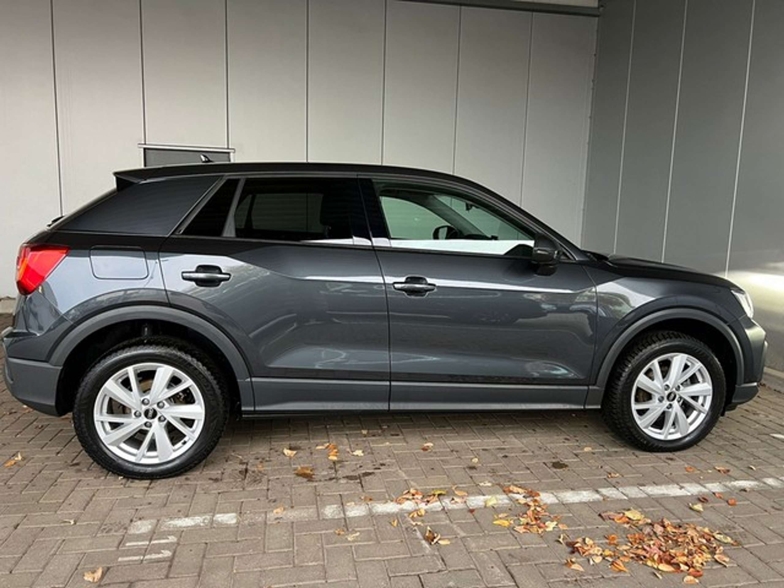 Audi - Q2