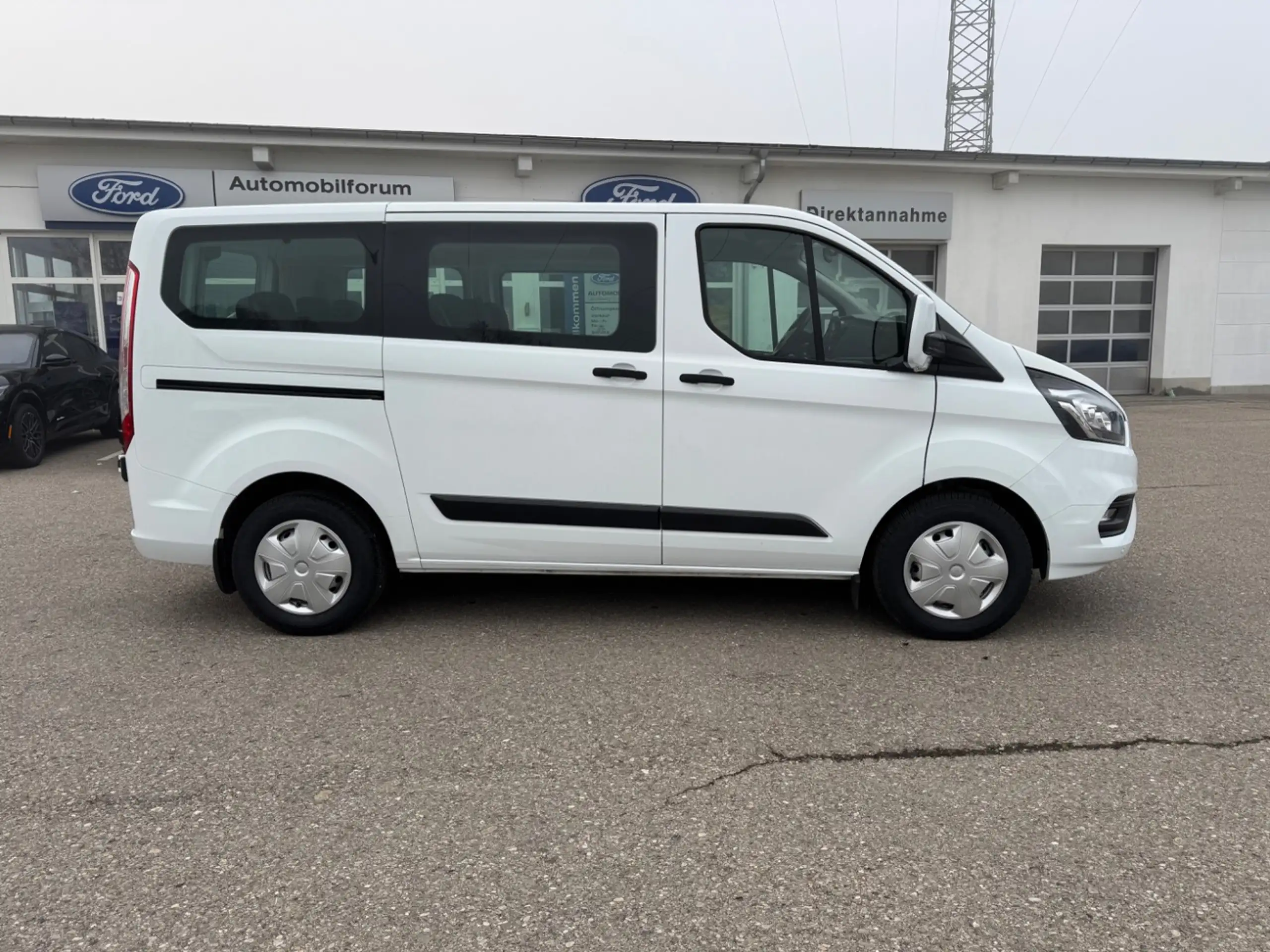 Ford - Transit Custom