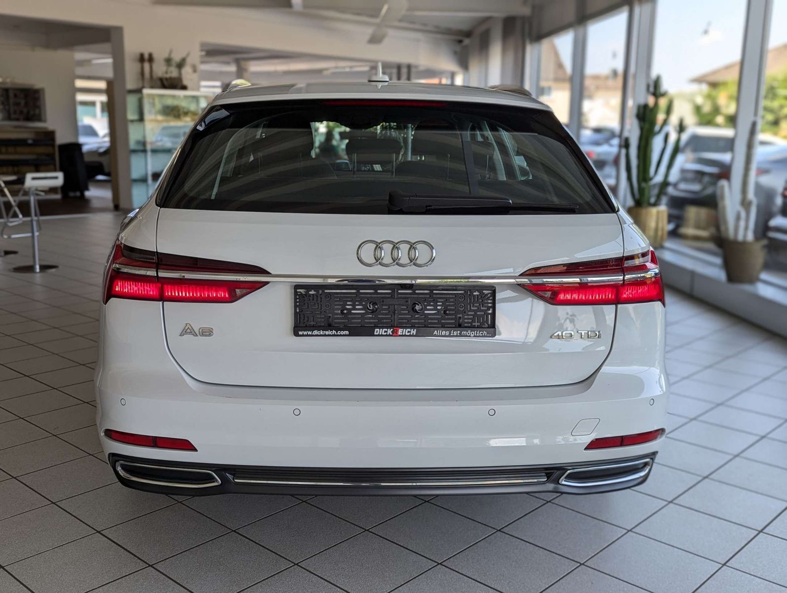 Audi - A6